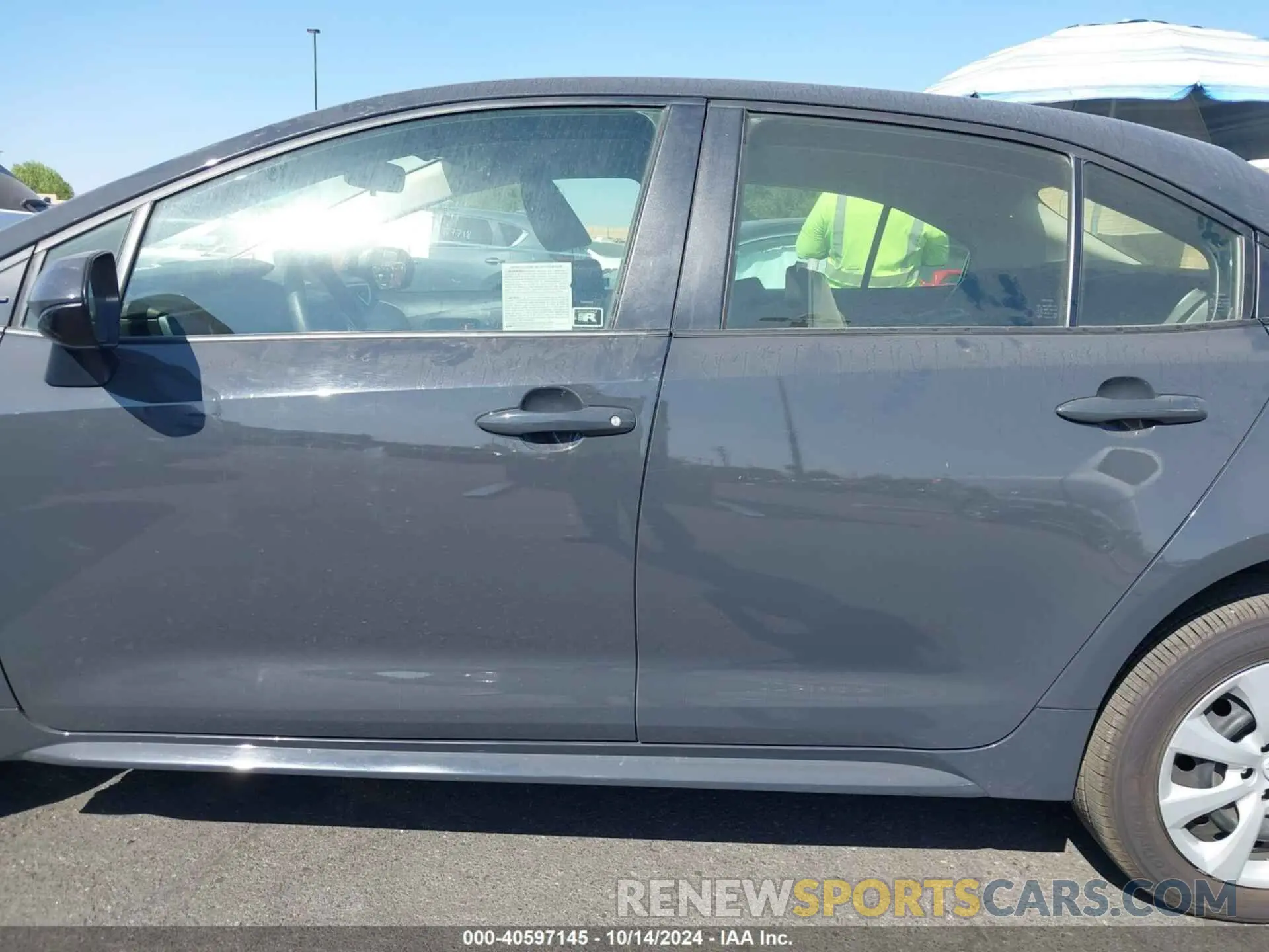 15 fotografías del automóvil dañado JTDBCMFE3P3023212 TOYOTA COROLLA 2023