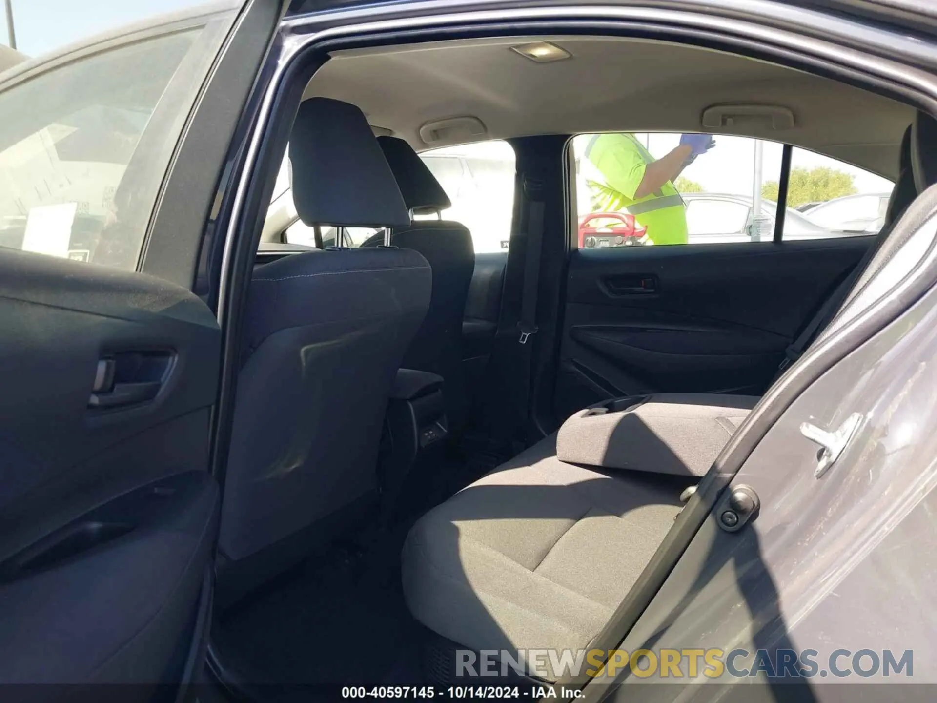 8 fotografías del automóvil dañado JTDBCMFE3P3023212 TOYOTA COROLLA 2023