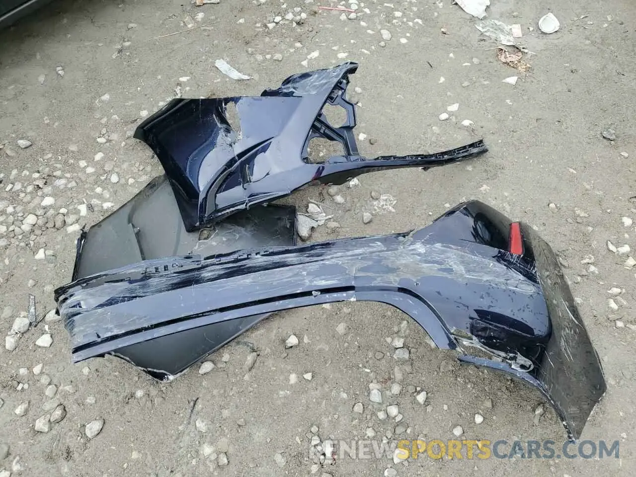 12 fotografías del automóvil dañado JTDBCMFE3PJ004946 TOYOTA COROLLA 2023