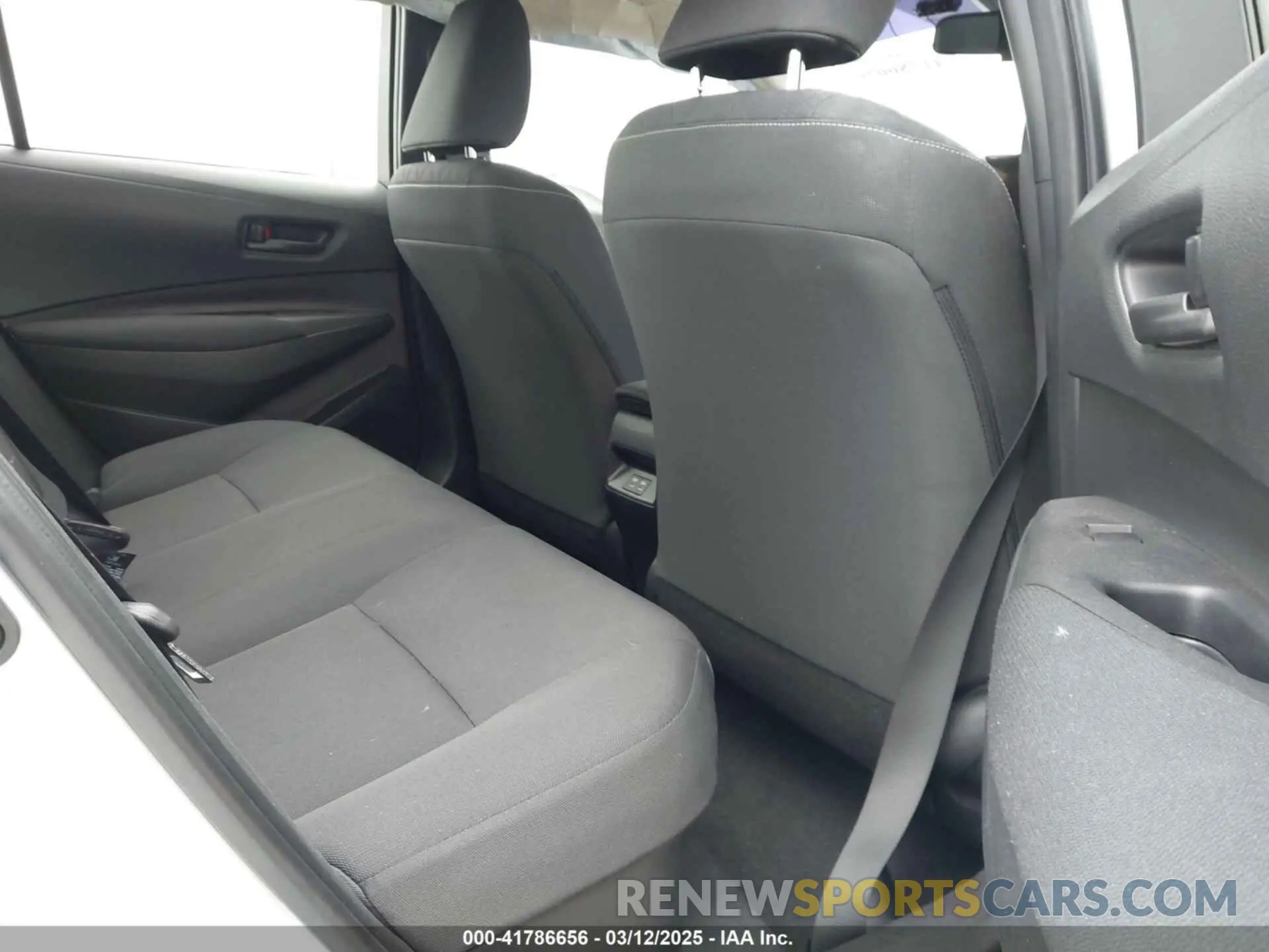 8 fotografías del automóvil dañado JTDBCMFE3PJ010097 TOYOTA COROLLA 2023