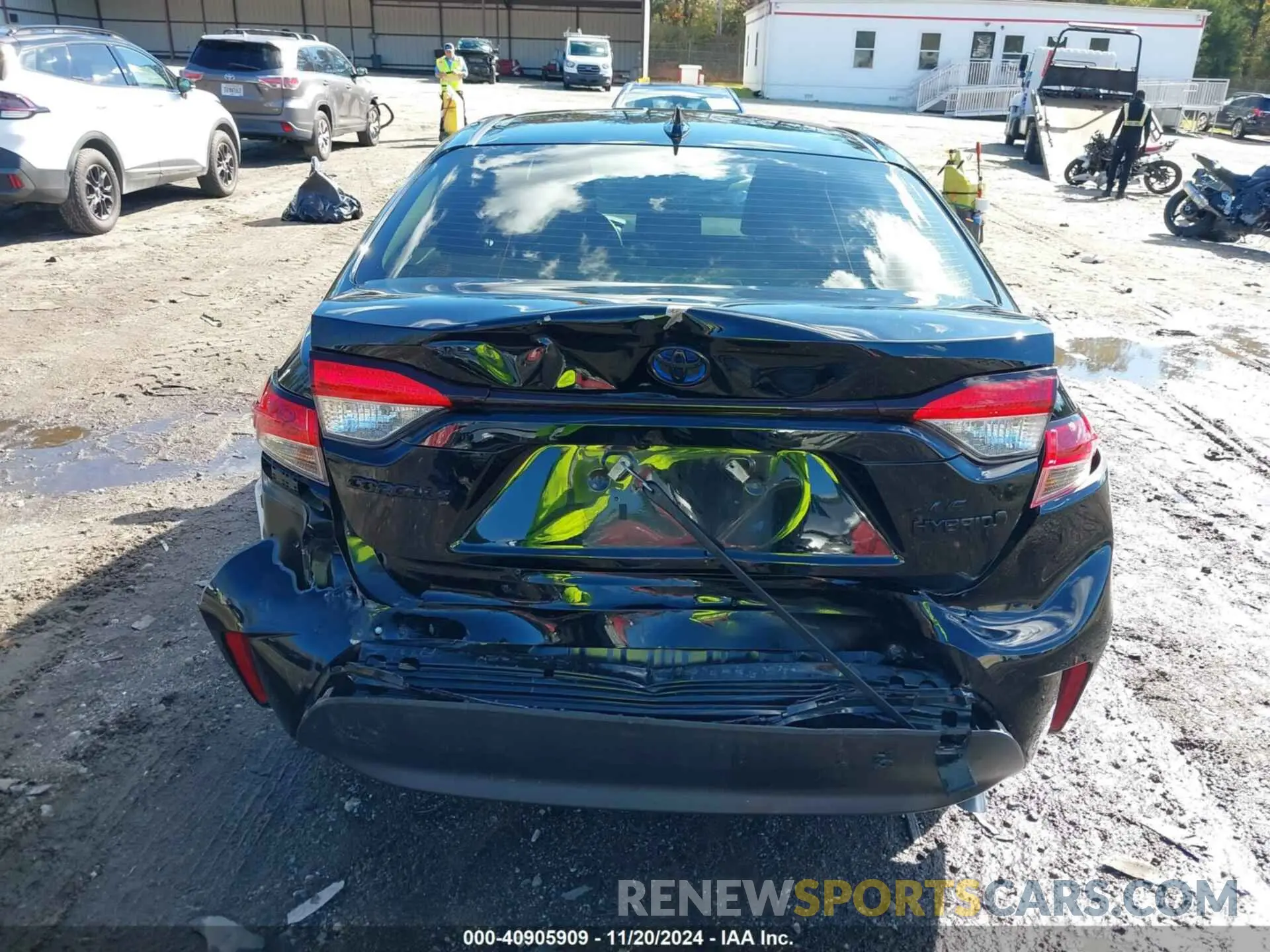 16 fotografías del automóvil dañado JTDBCMFE4P3002322 TOYOTA COROLLA 2023