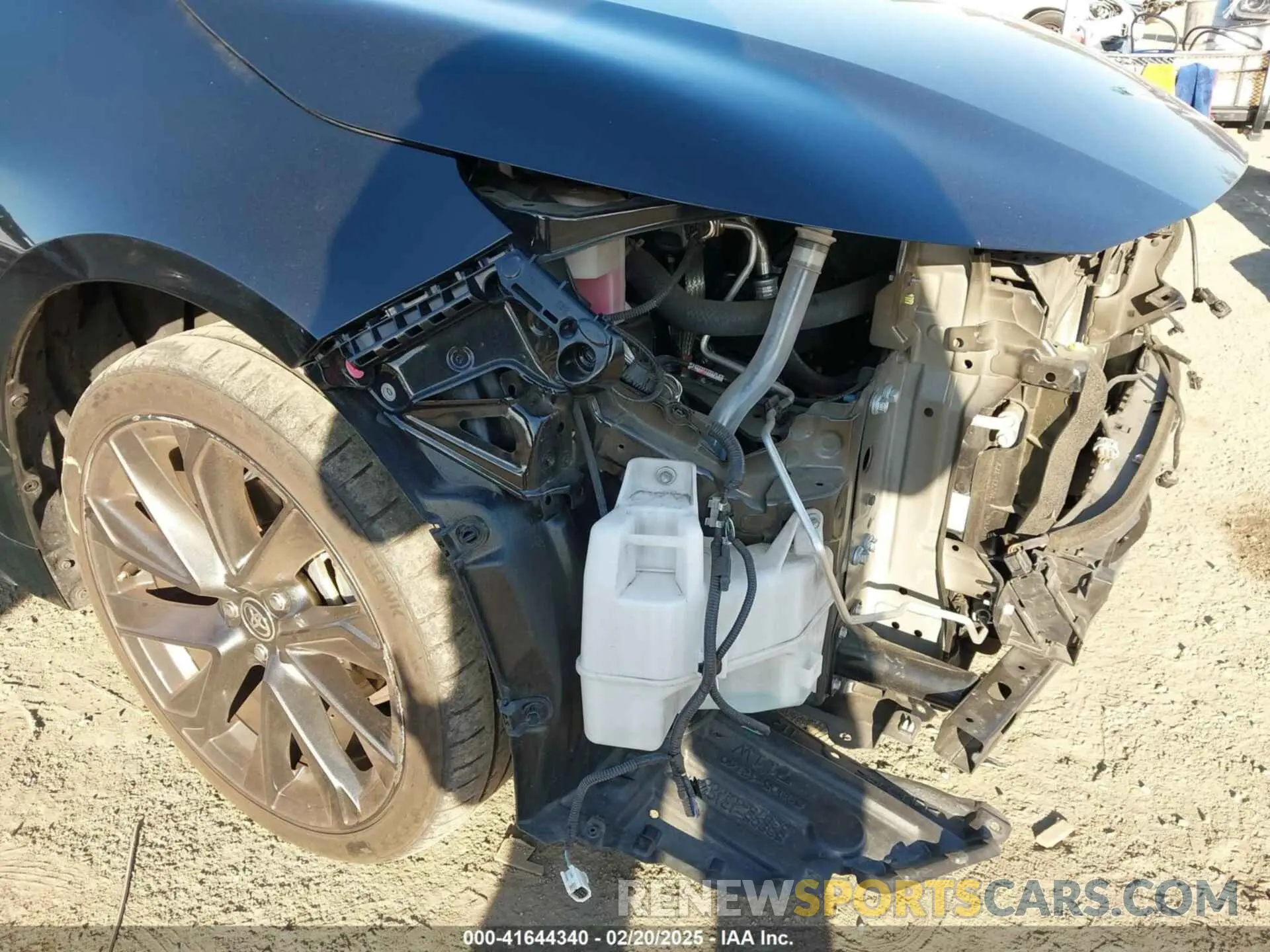20 fotografías del automóvil dañado JTDBCMFE4P3015622 TOYOTA COROLLA 2023