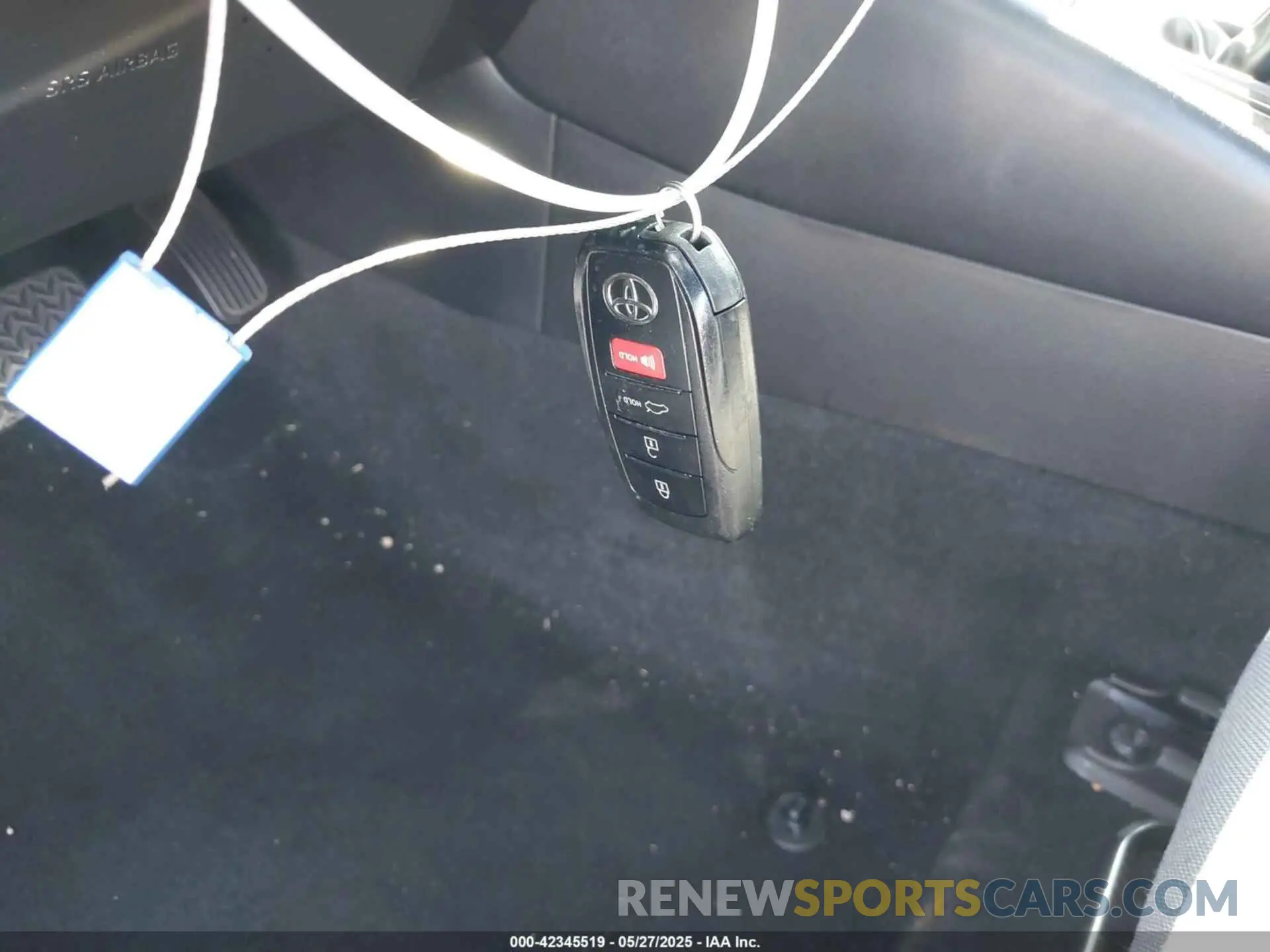 11 fotografías del automóvil dañado JTDBCMFE4P3018150 TOYOTA COROLLA 2023