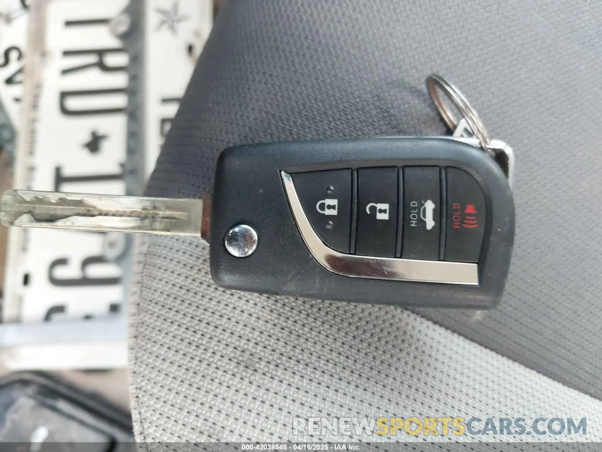 11 fotografías del automóvil dañado JTDBCMFE4PJ011078 TOYOTA COROLLA 2023