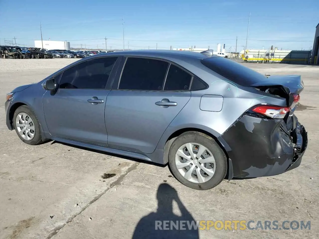 2 fotografías del automóvil dañado JTDBCMFE5P3000904 TOYOTA COROLLA 2023