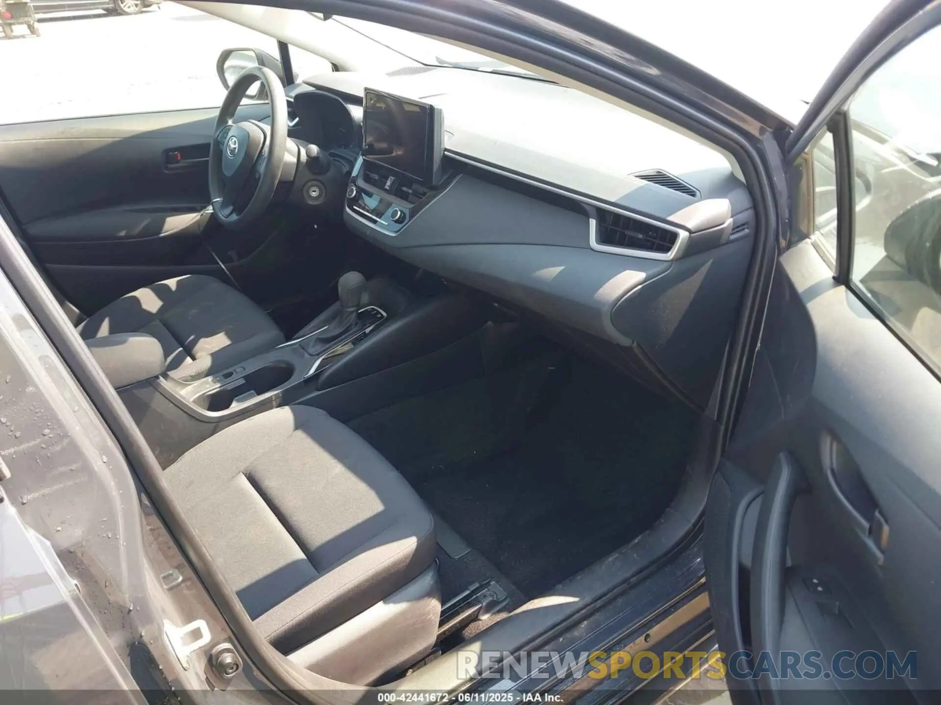 5 fotografías del automóvil dañado JTDBCMFE5P3001549 TOYOTA COROLLA 2023