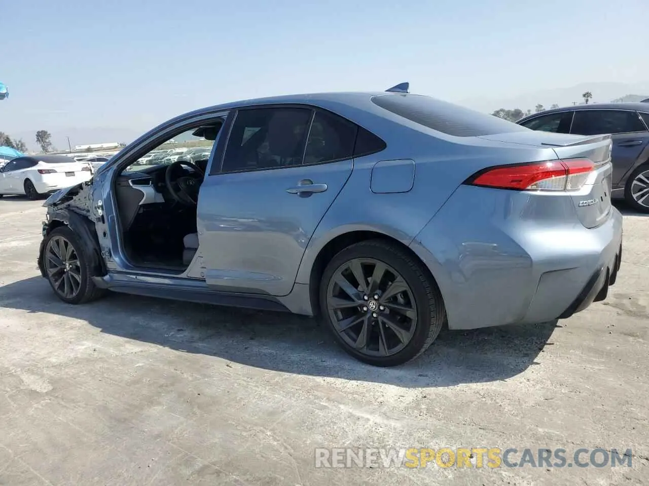 2 fotografías del automóvil dañado JTDBCMFE5PJ011252 TOYOTA COROLLA 2023