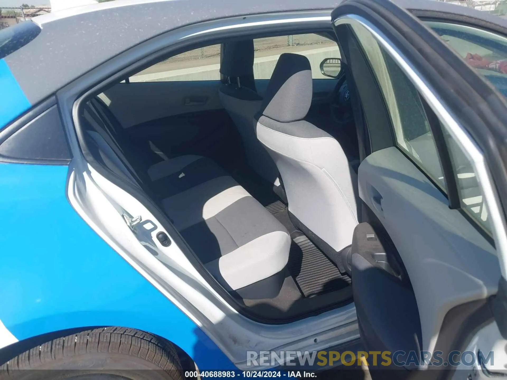 8 fotografías del automóvil dañado JTDBCMFE6P3014133 TOYOTA COROLLA 2023