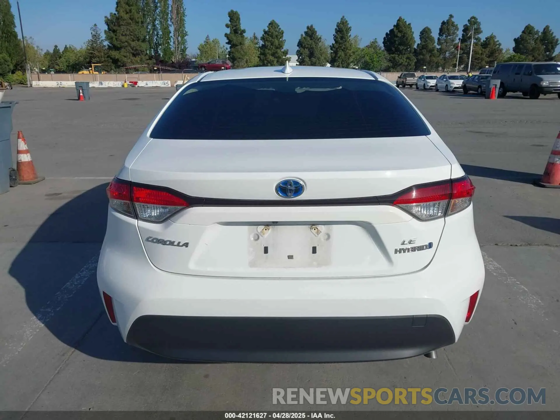 16 fotografías del automóvil dañado JTDBCMFE6P3017937 TOYOTA COROLLA 2023
