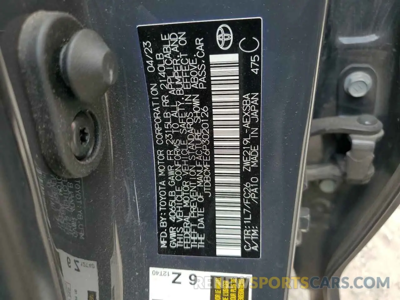 12 fotografías del automóvil dañado JTDBCMFE6P3020126 TOYOTA COROLLA 2023