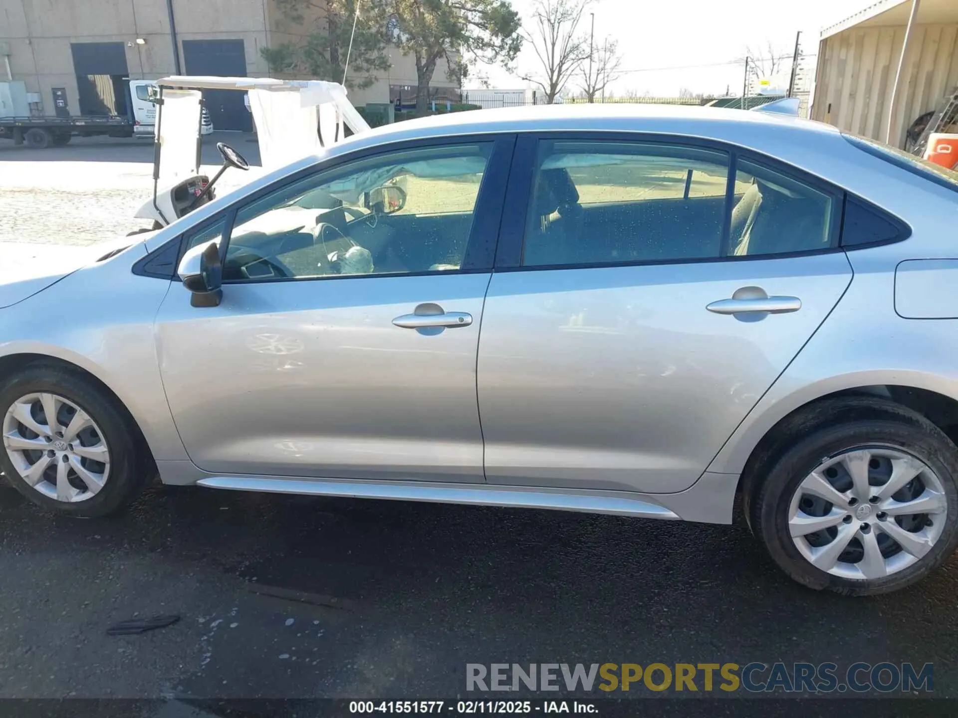 15 fotografías del automóvil dañado JTDBCMFE6P3027254 TOYOTA COROLLA 2023