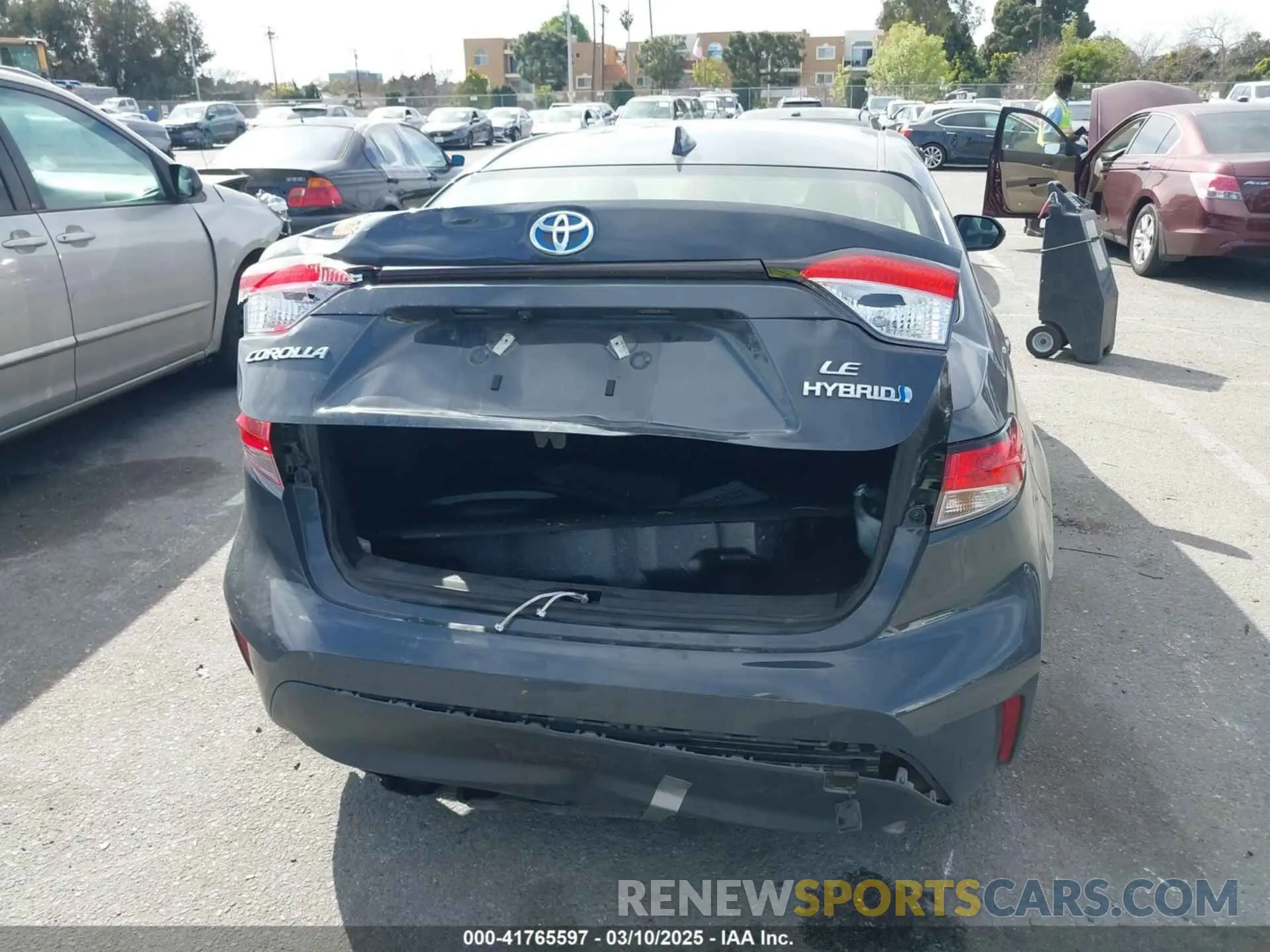 16 fotografías del automóvil dañado JTDBCMFE8P3023738 TOYOTA COROLLA 2023