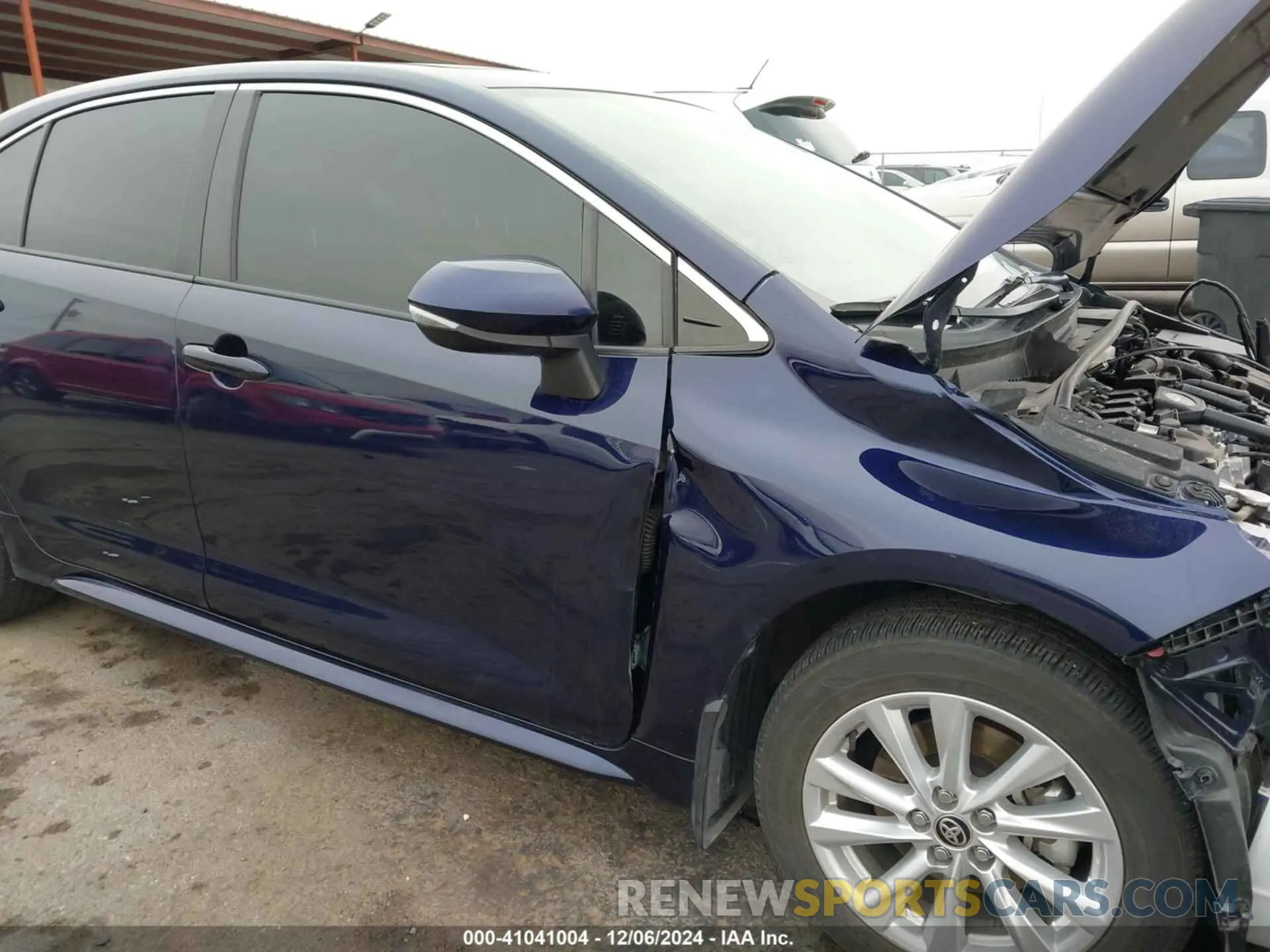 17 fotografías del automóvil dañado JTDBCMFE8PJ003081 TOYOTA COROLLA 2023