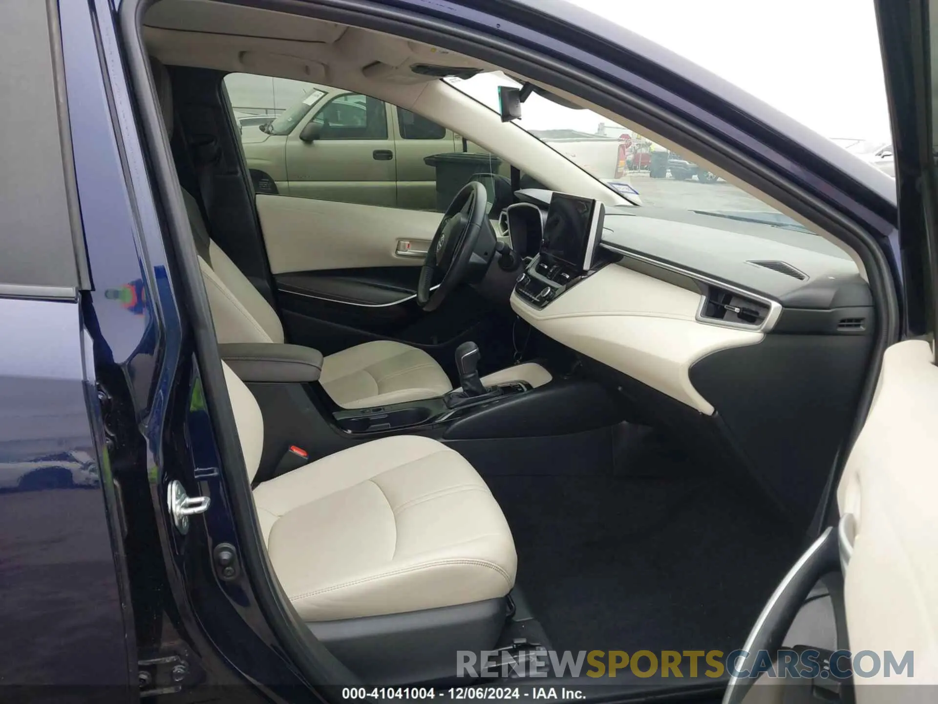 5 fotografías del automóvil dañado JTDBCMFE8PJ003081 TOYOTA COROLLA 2023