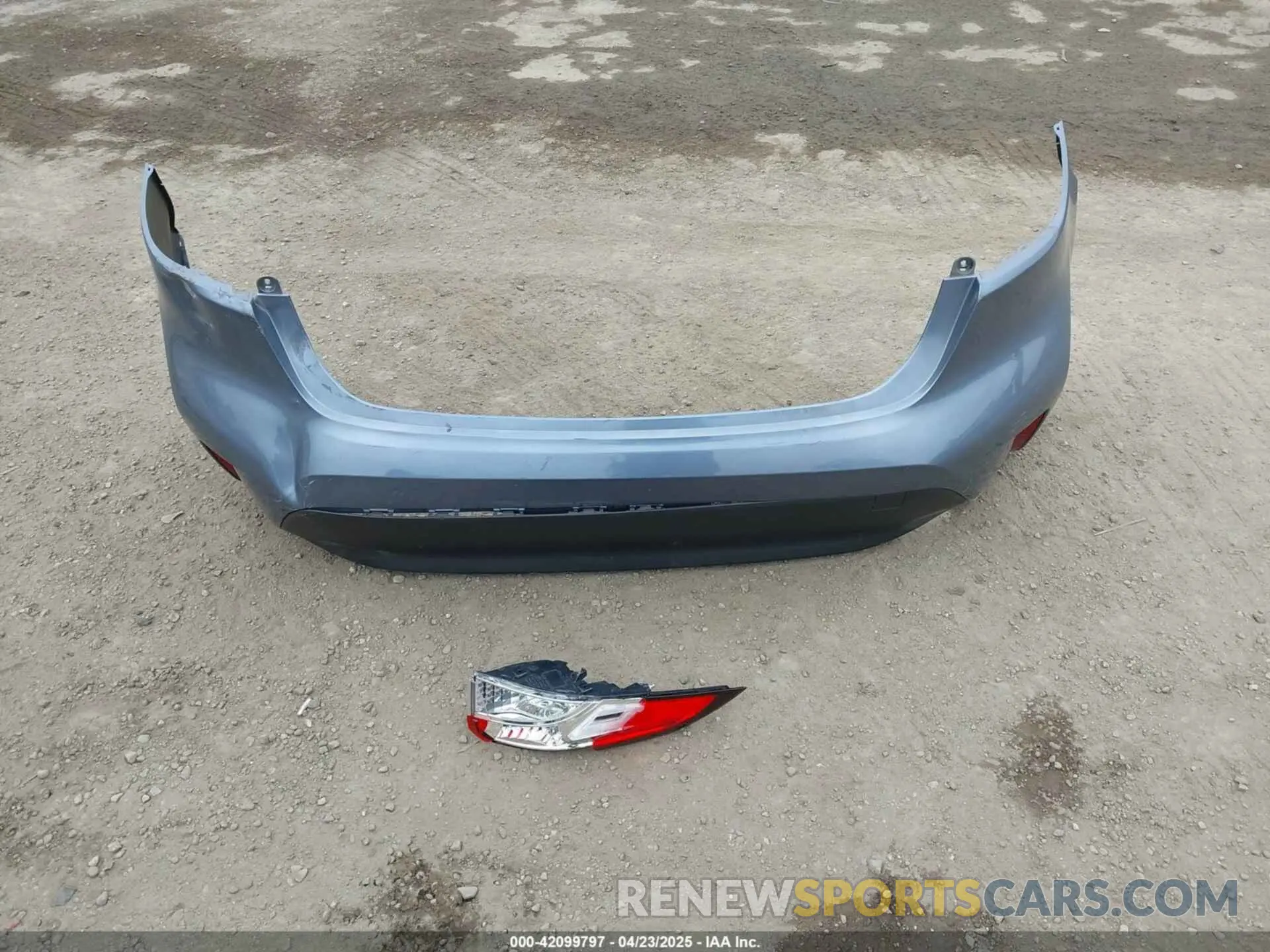 12 fotografías del automóvil dañado JTDBCMFE8PJ013271 TOYOTA COROLLA 2023