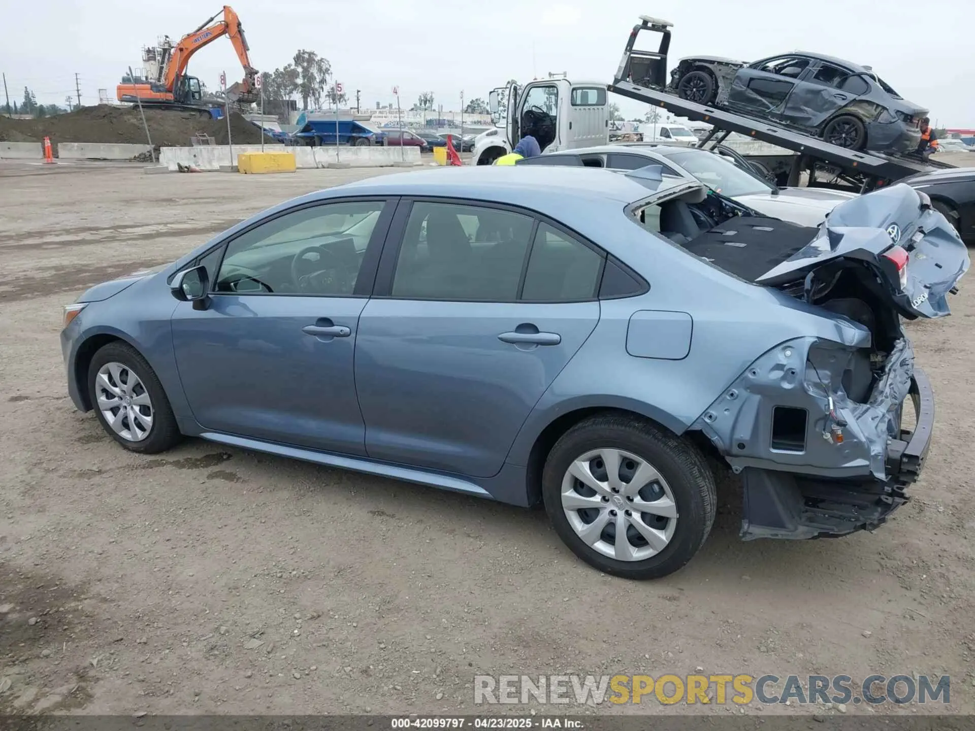 15 fotografías del automóvil dañado JTDBCMFE8PJ013271 TOYOTA COROLLA 2023