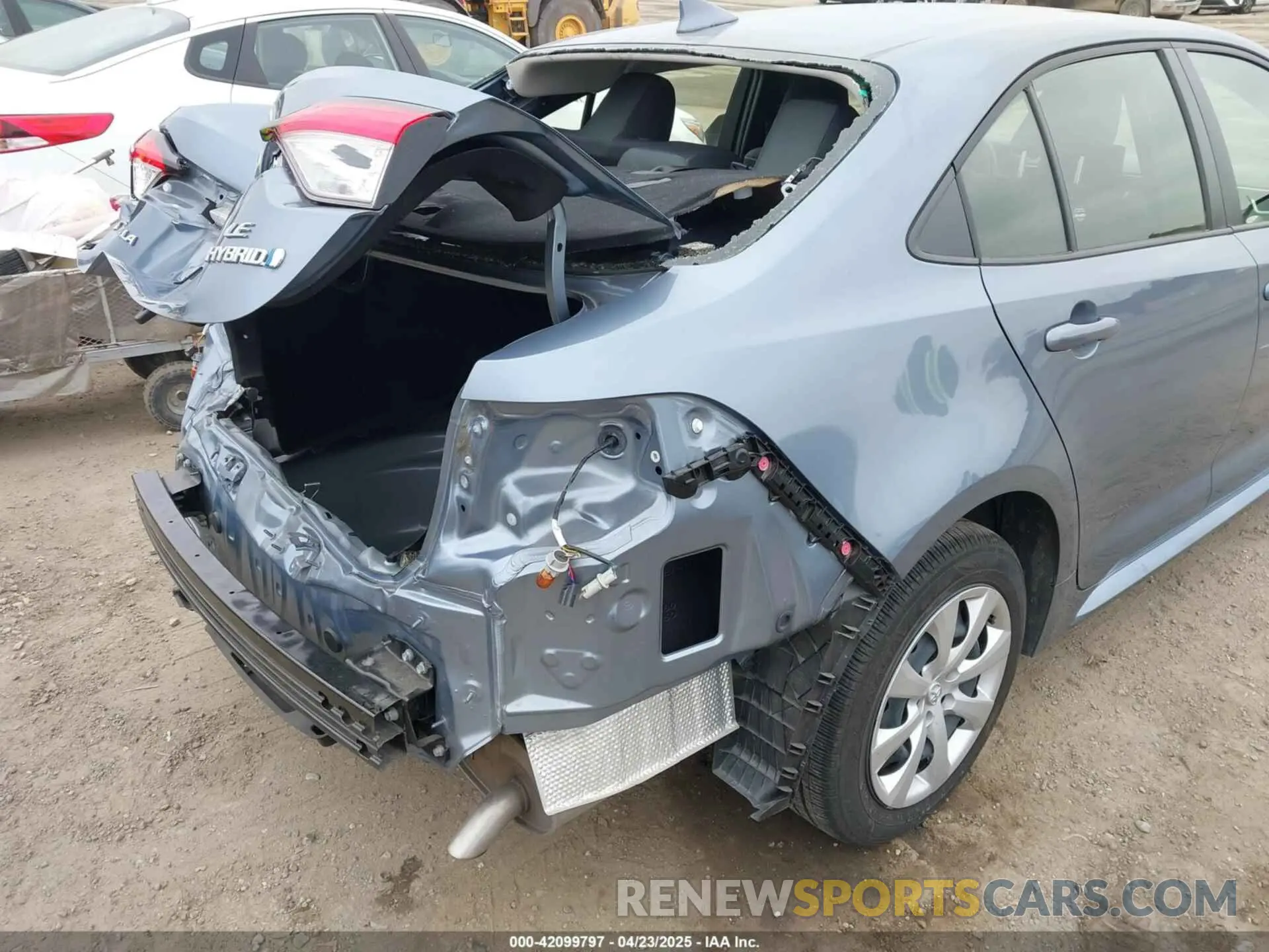 19 fotografías del automóvil dañado JTDBCMFE8PJ013271 TOYOTA COROLLA 2023