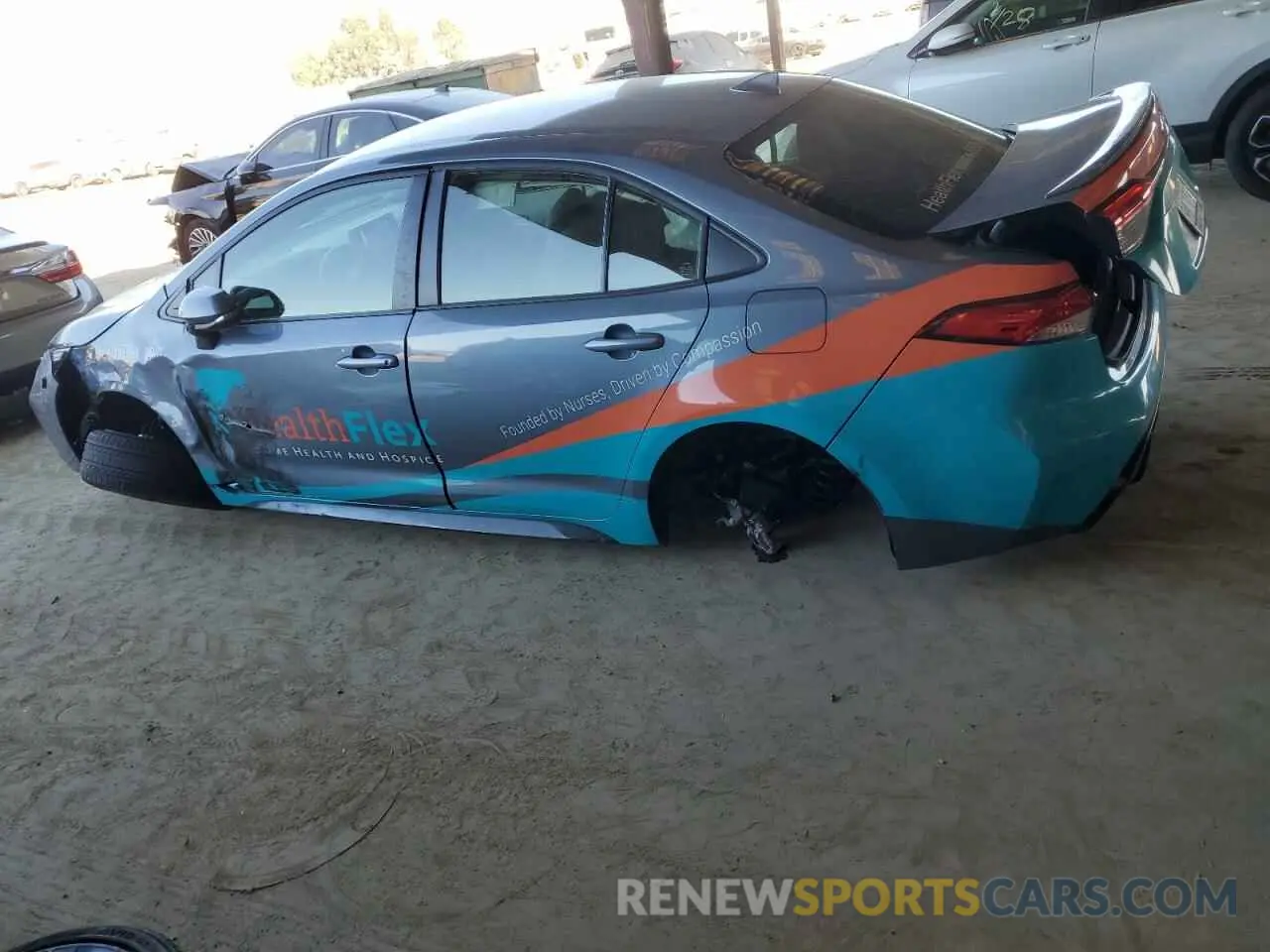 2 fotografías del automóvil dañado JTDBCMFE9P3013378 TOYOTA COROLLA 2023