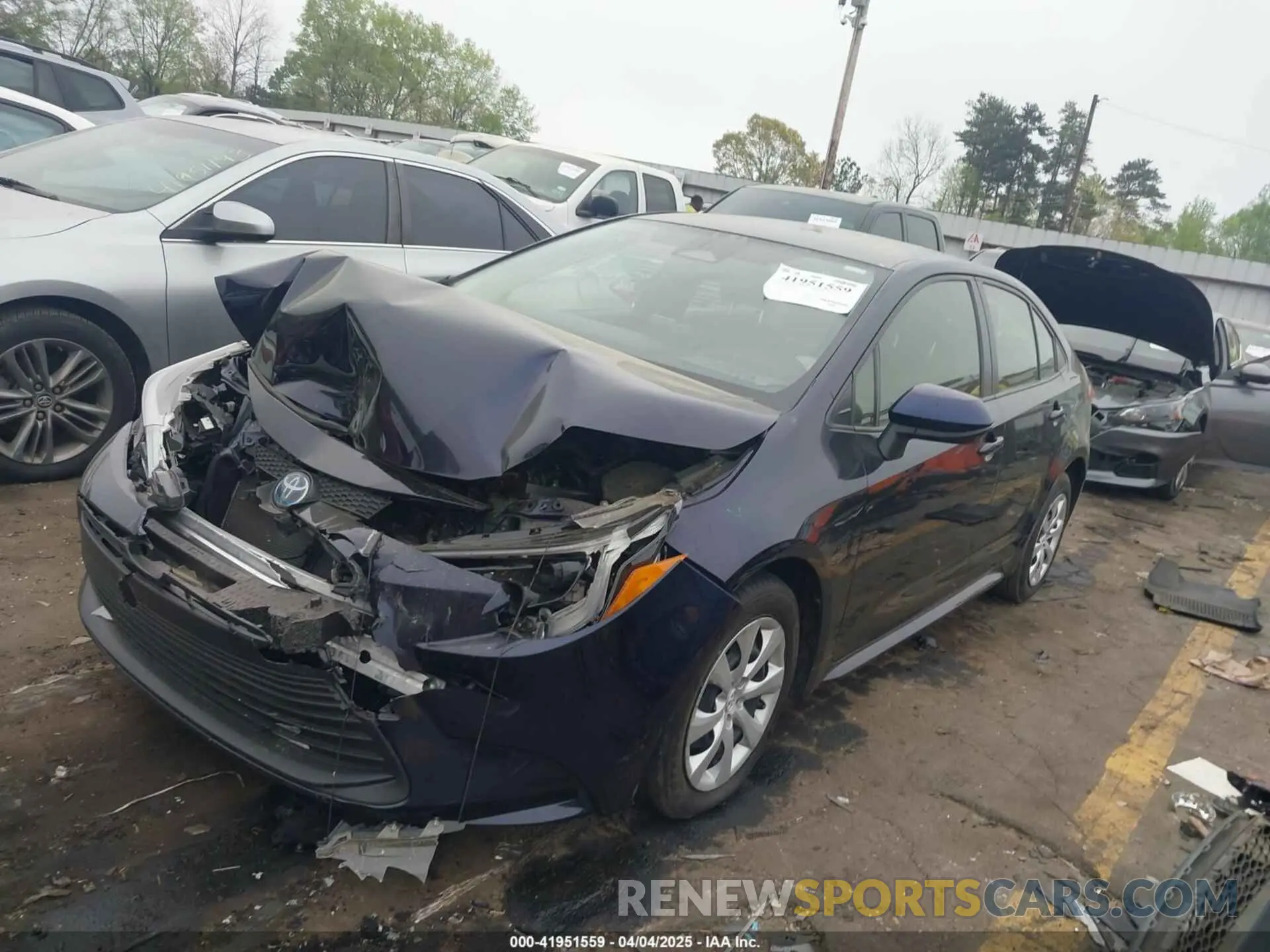 2 fotografías del automóvil dañado JTDBCMFE9PJ003025 TOYOTA COROLLA 2023