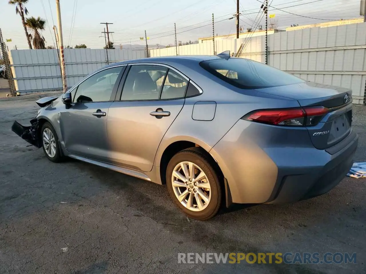 2 fotografías del automóvil dañado JTDBCMFE9PJ013473 TOYOTA COROLLA 2023