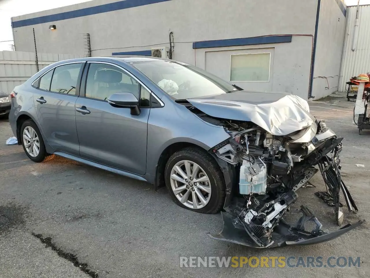 4 fotografías del automóvil dañado JTDBCMFE9PJ013473 TOYOTA COROLLA 2023