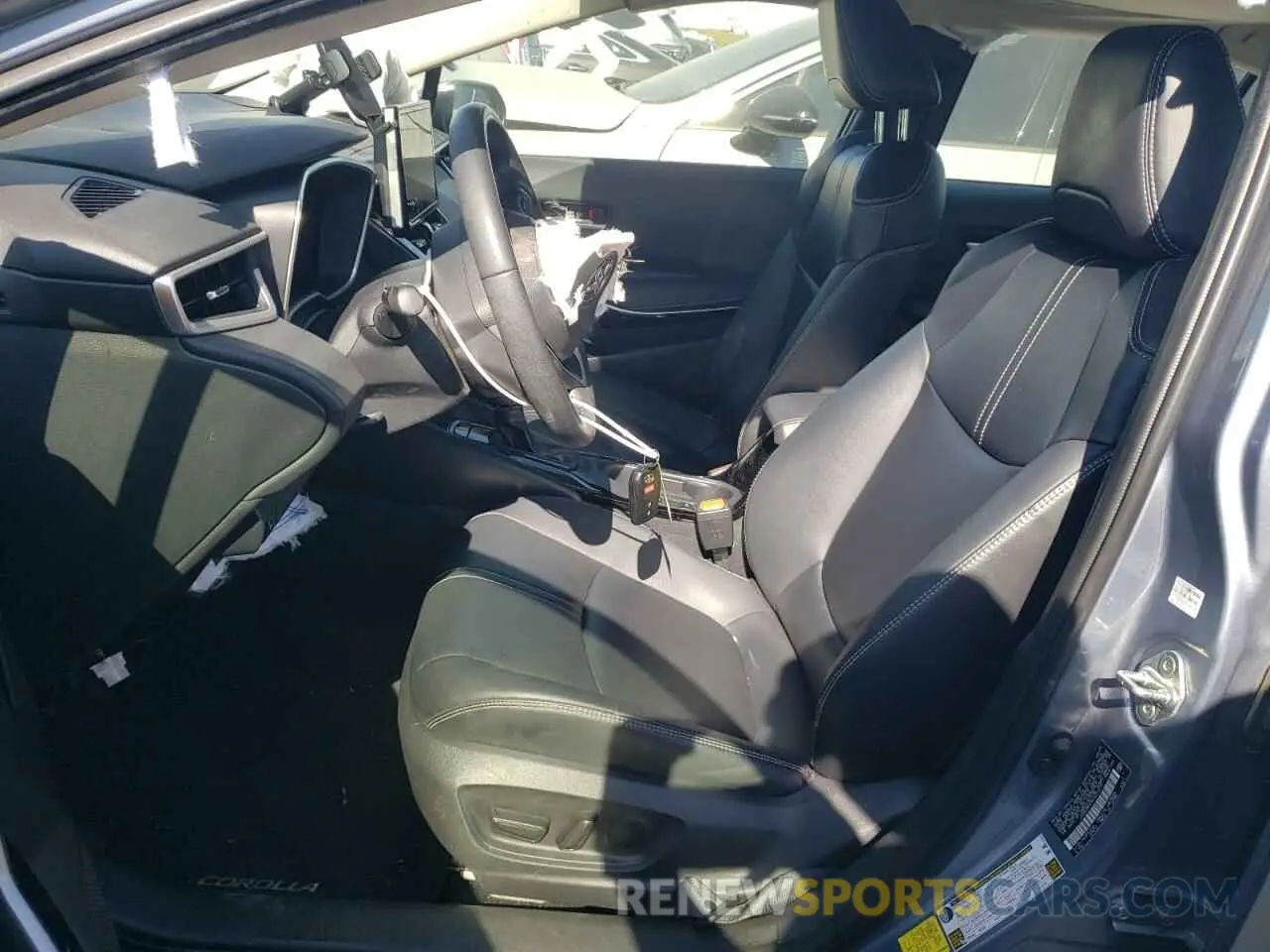 7 fotografías del automóvil dañado JTDBCMFE9PJ013473 TOYOTA COROLLA 2023