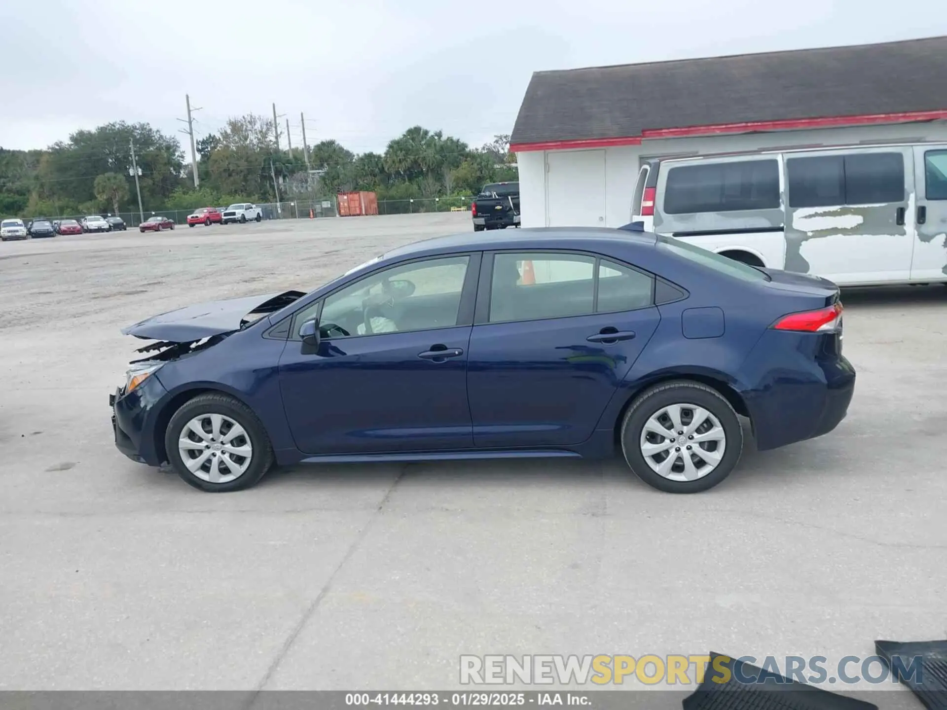 14 fotografías del automóvil dañado JTDBCMFE9PJ015305 TOYOTA COROLLA 2023