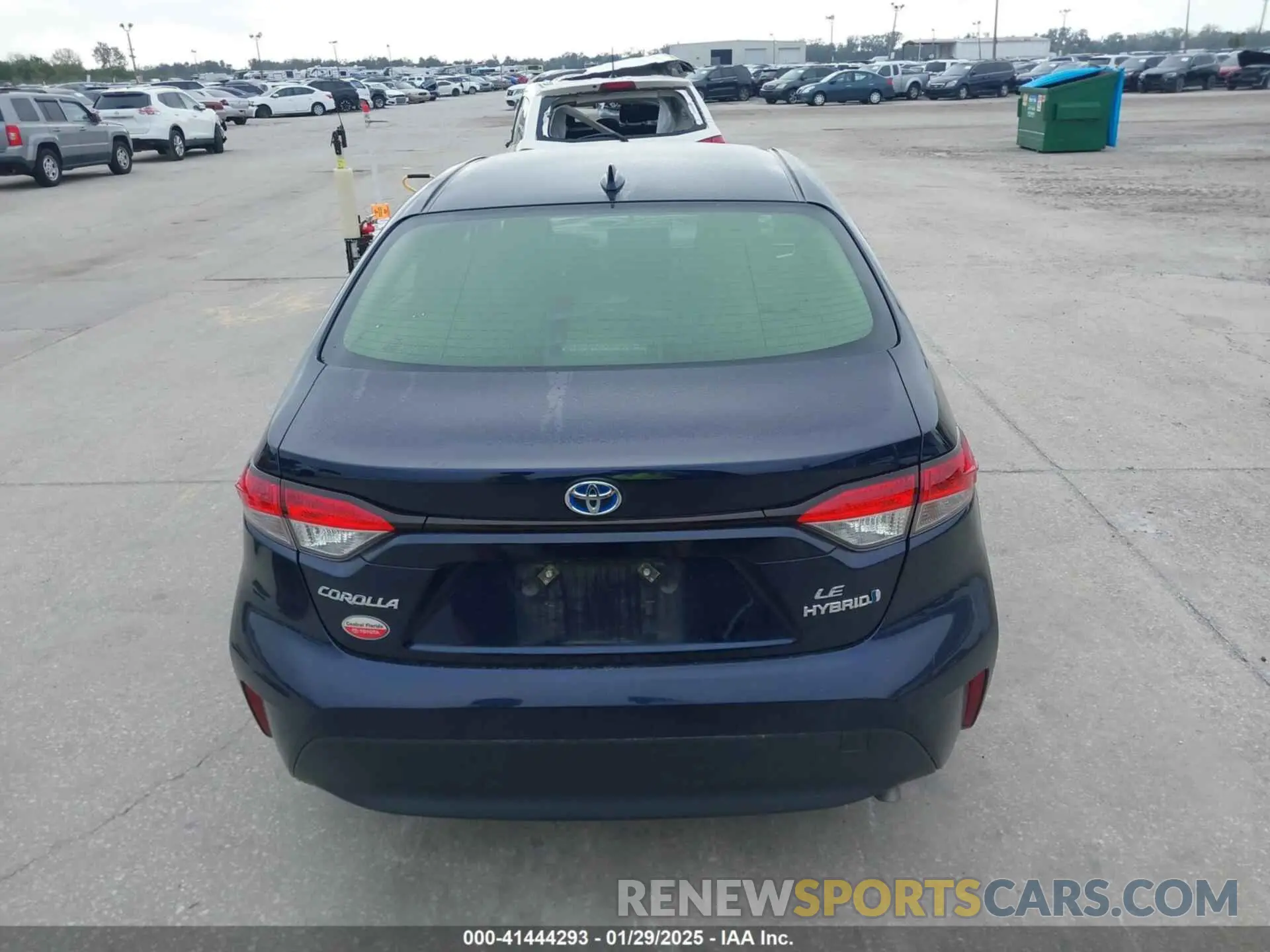 16 fotografías del automóvil dañado JTDBCMFE9PJ015305 TOYOTA COROLLA 2023