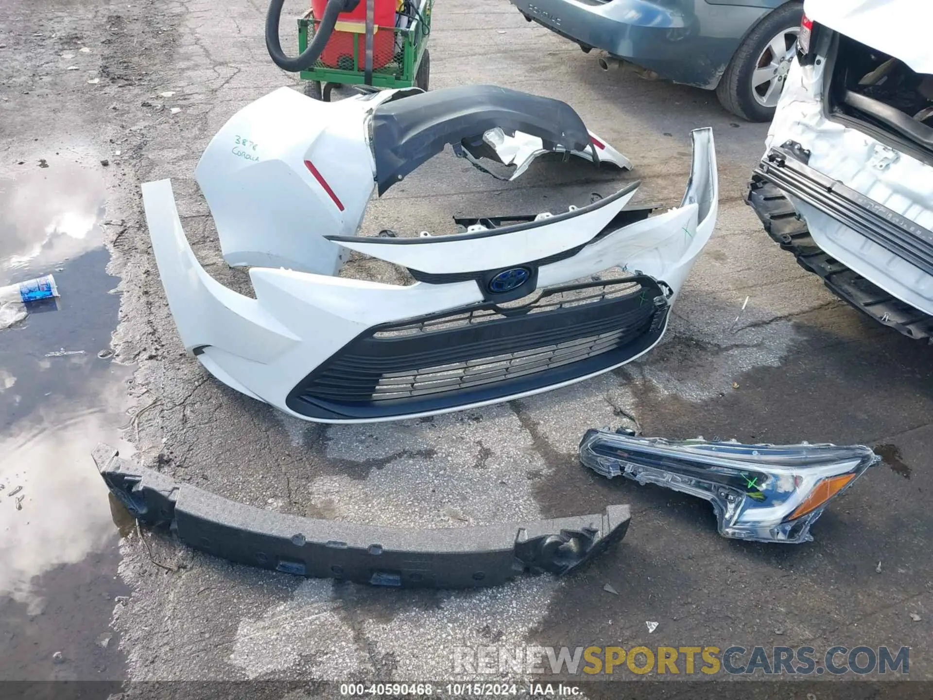 12 fotografías del automóvil dañado JTDBCMFEXP3017214 TOYOTA COROLLA 2023