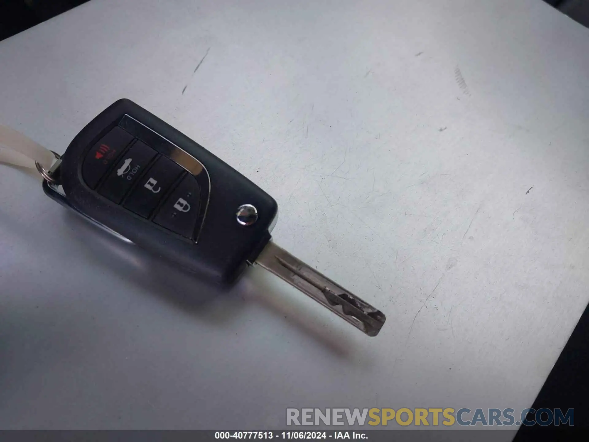 11 fotografías del automóvil dañado JTDBCMFEXP3019061 TOYOTA COROLLA 2023