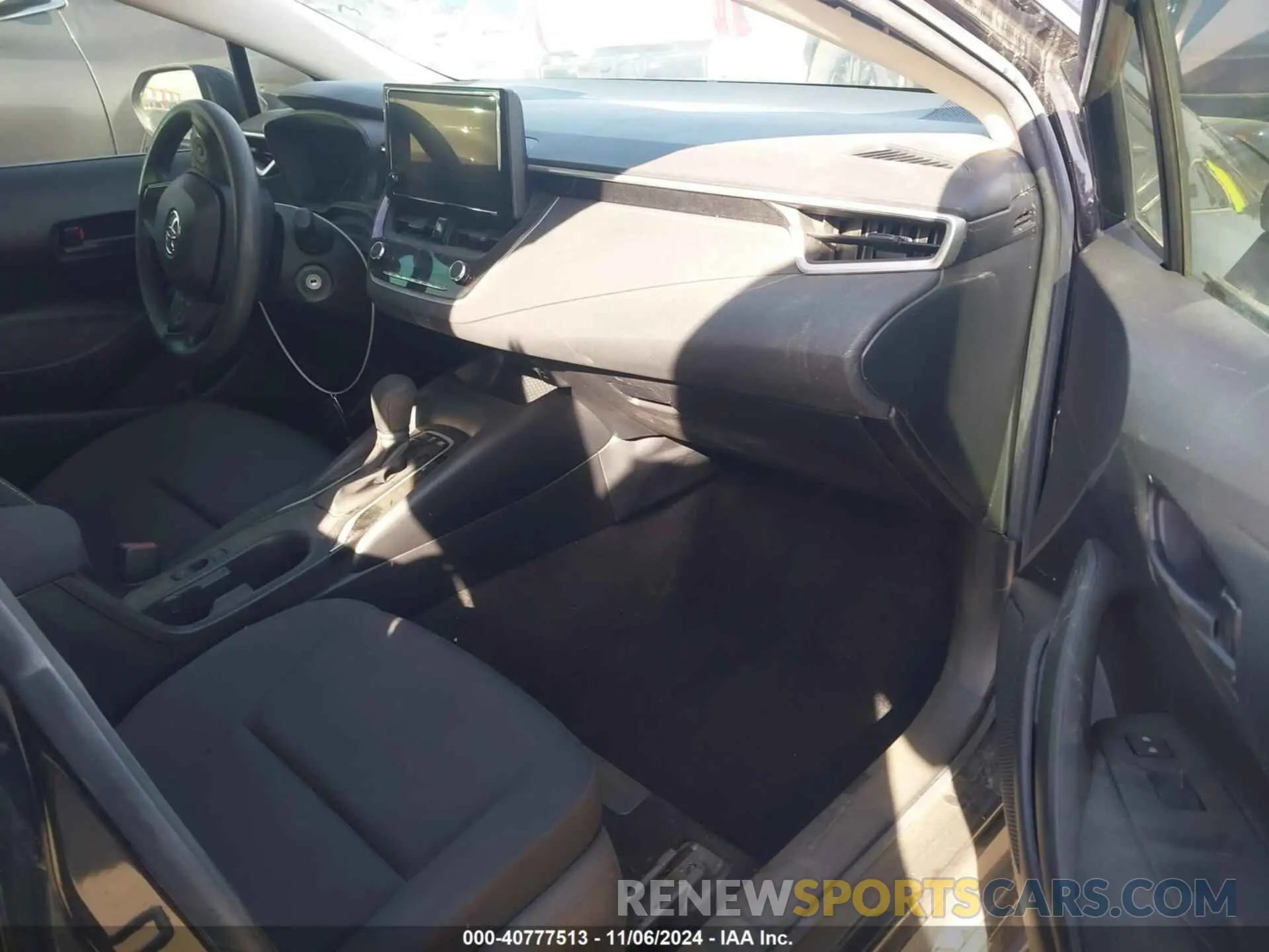 5 fotografías del automóvil dañado JTDBCMFEXP3019061 TOYOTA COROLLA 2023