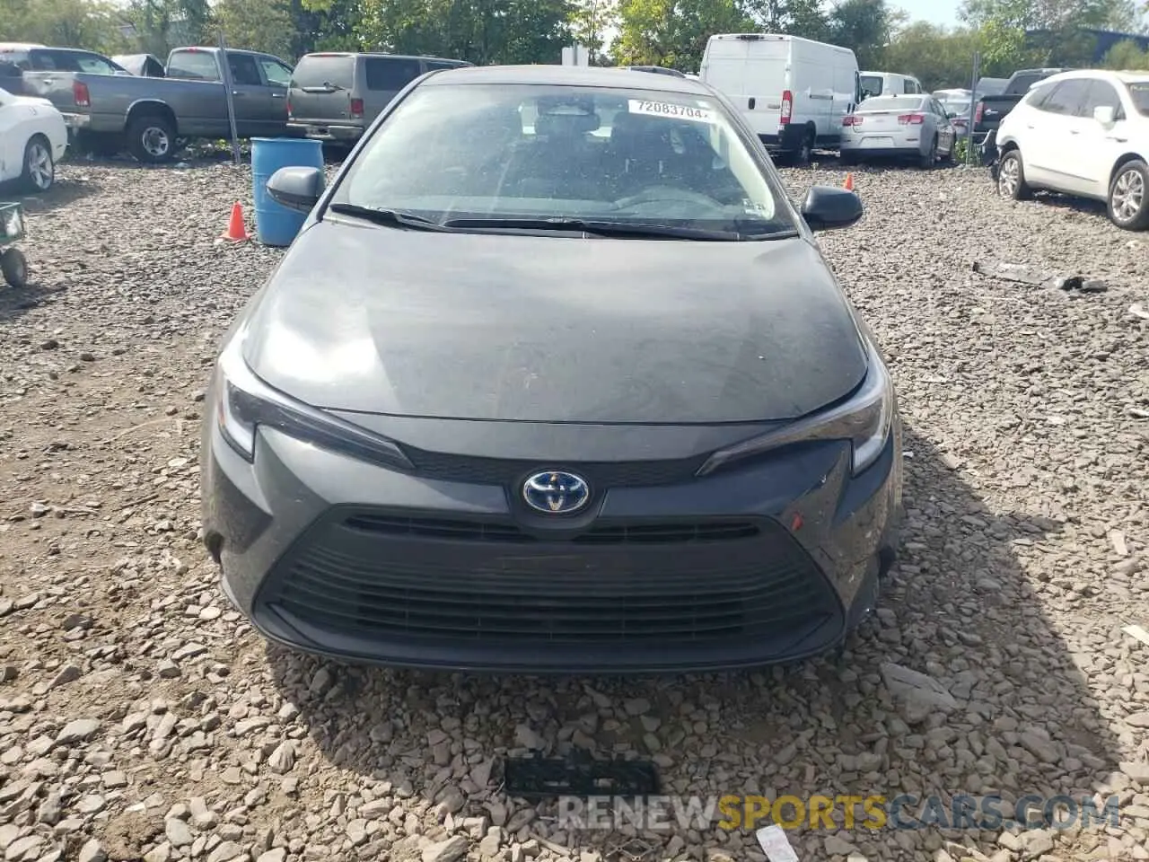 5 fotografías del automóvil dañado JTDBDMHE2P3006332 TOYOTA COROLLA 2023