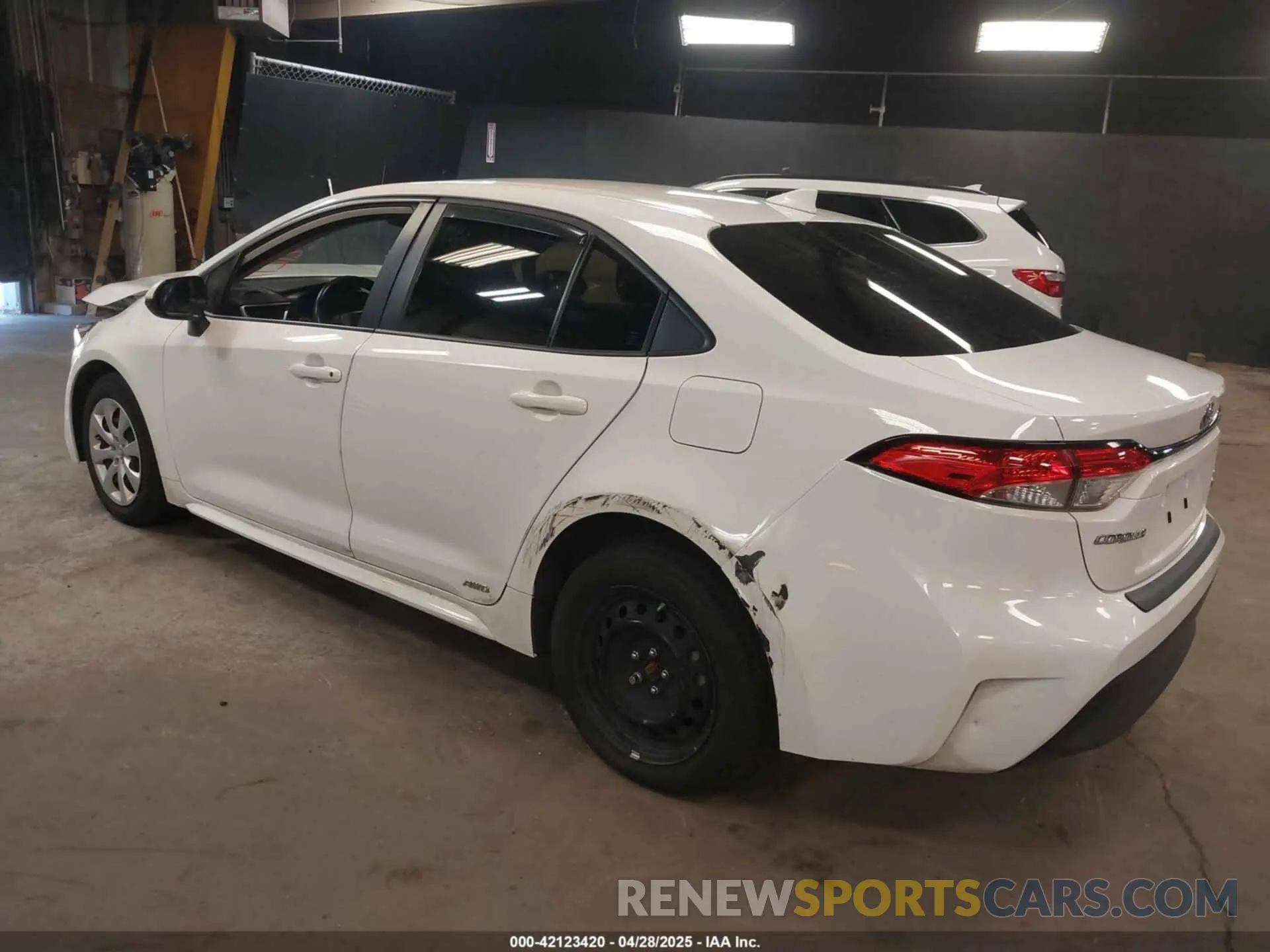 3 fotografías del automóvil dañado JTDBDMHE3P3003472 TOYOTA COROLLA 2023
