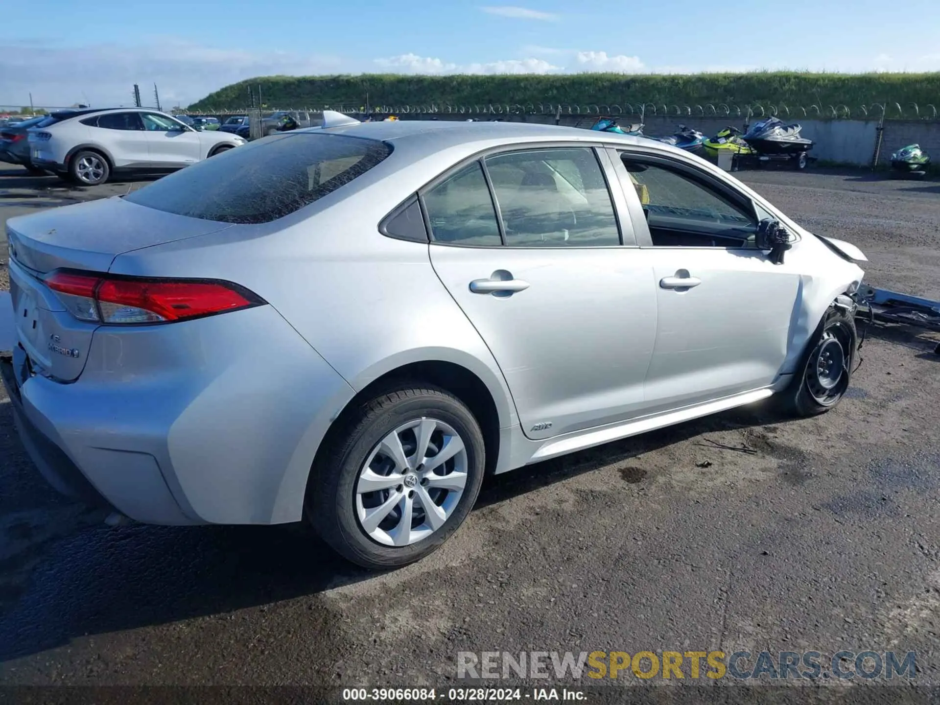 4 fotografías del automóvil dañado JTDBDMHE7P3007881 TOYOTA COROLLA 2023