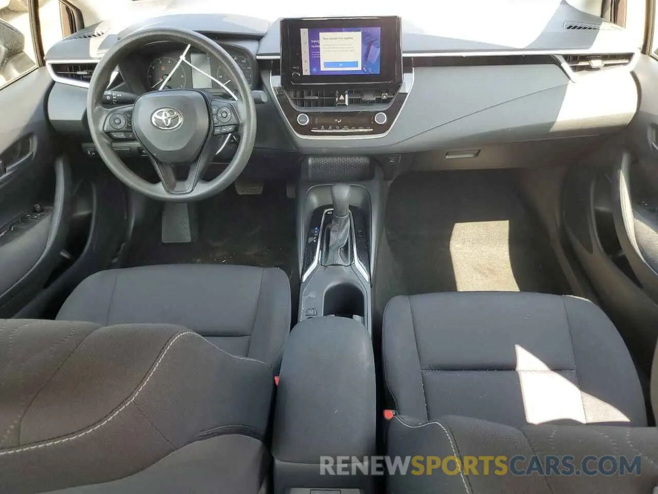 8 fotografías del automóvil dañado JTDBDMHE9PJ001933 TOYOTA COROLLA 2023