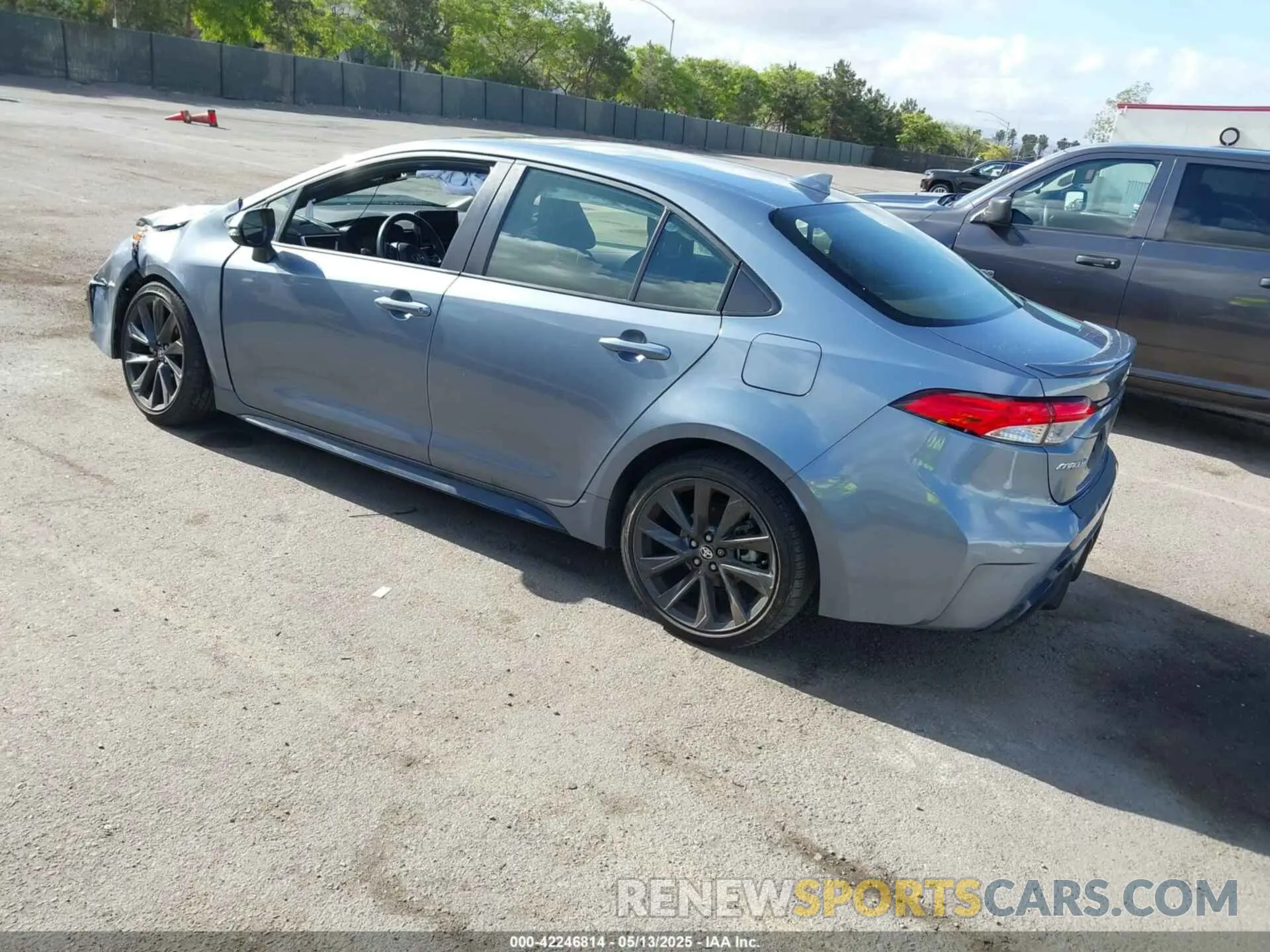 3 fotografías del automóvil dañado JTDP4MCE0PJ101660 TOYOTA COROLLA 2023