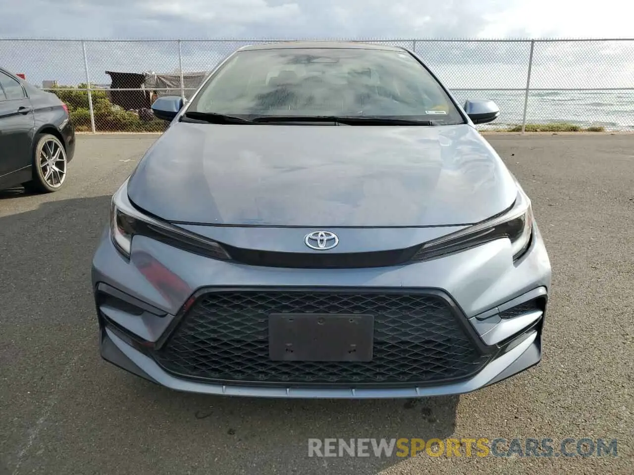 5 fotografías del automóvil dañado JTDP4MCE1P3518919 TOYOTA COROLLA 2023