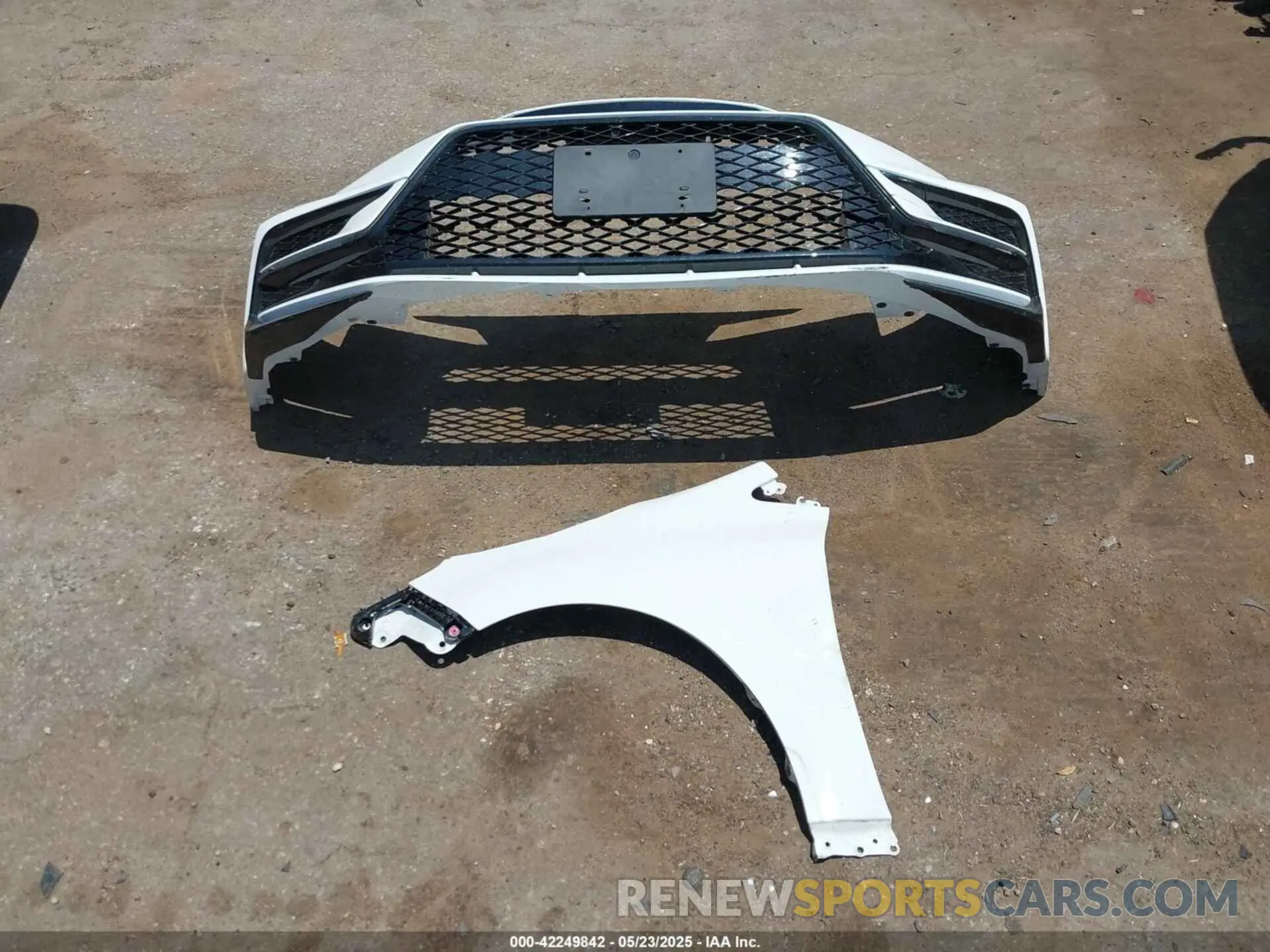 12 fotografías del automóvil dañado JTDS4MCE7P3517400 TOYOTA COROLLA 2023