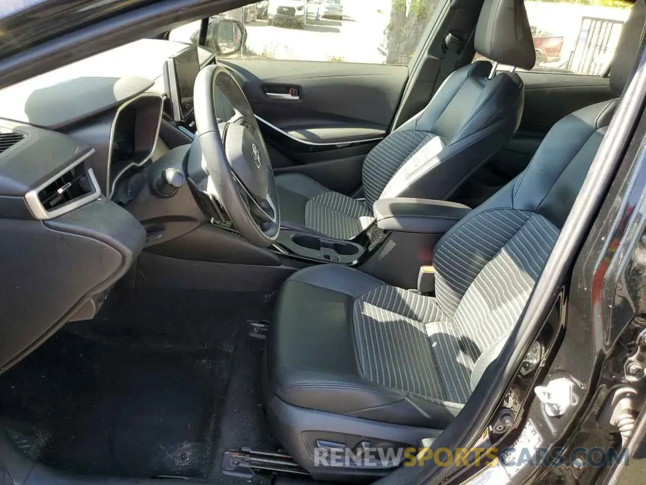 7 fotografías del automóvil dañado JTDT4MCE7P3515358 TOYOTA COROLLA 2023