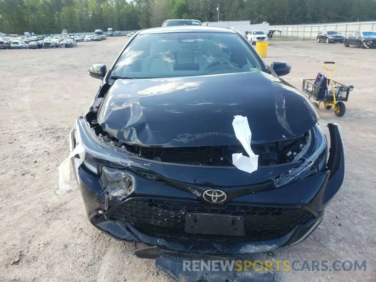 5 fotografías del automóvil dañado JTNC4MBE7P3199862 TOYOTA COROLLA 2023