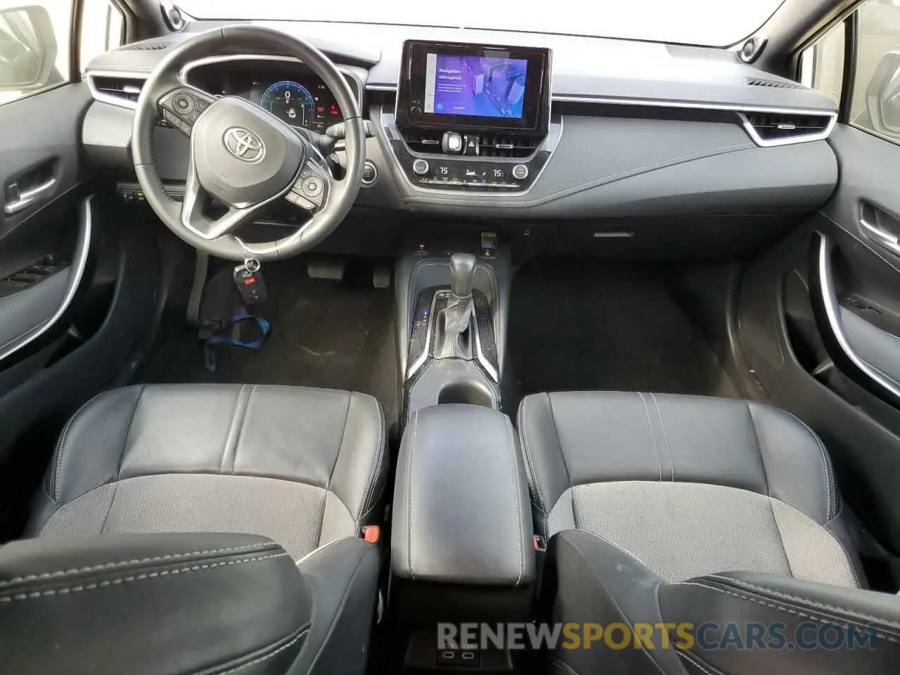 8 fotografías del automóvil dañado JTNC4MBEXP3212491 TOYOTA COROLLA 2023