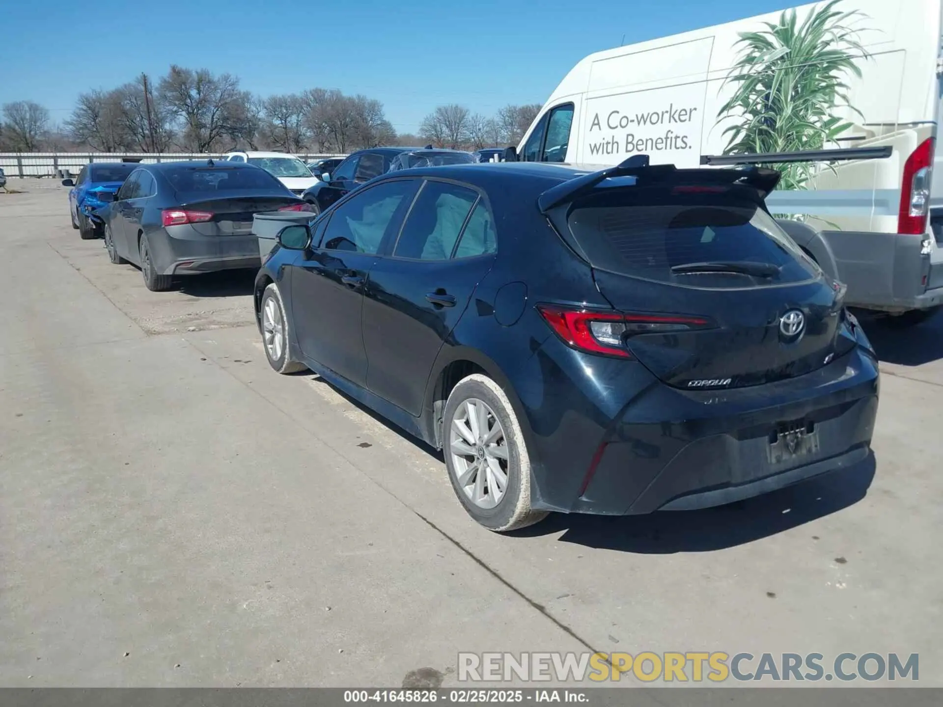 3 fotografías del automóvil dañado JTND4MBE0P3207630 TOYOTA COROLLA 2023
