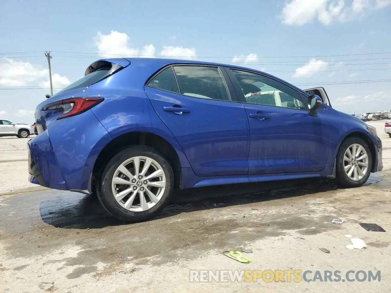3 fotografías del automóvil dañado JTND4MBE4P3206769 TOYOTA COROLLA 2023
