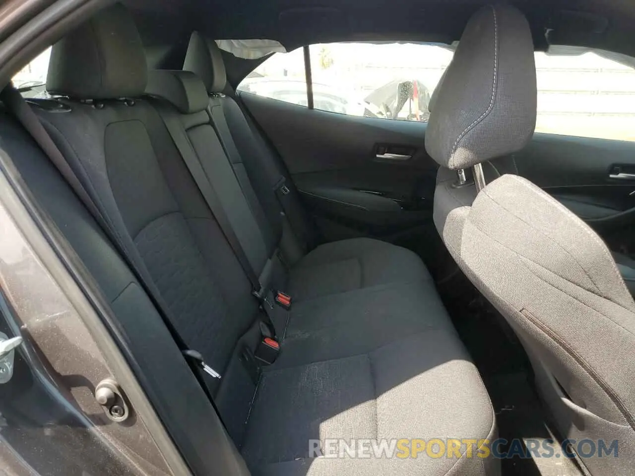 10 fotografías del automóvil dañado JTND4MBE5P3207767 TOYOTA COROLLA 2023