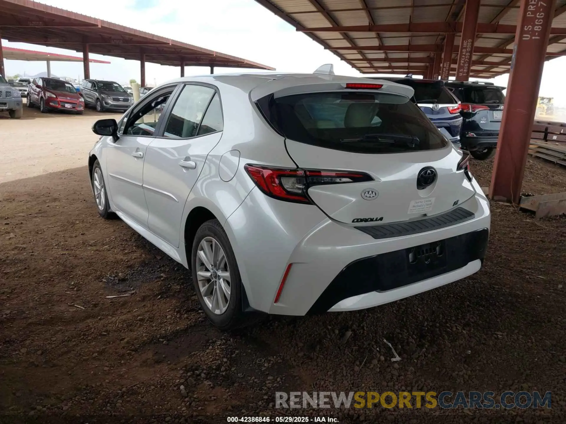 3 fotografías del automóvil dañado JTND4MBE6P3192552 TOYOTA COROLLA 2023