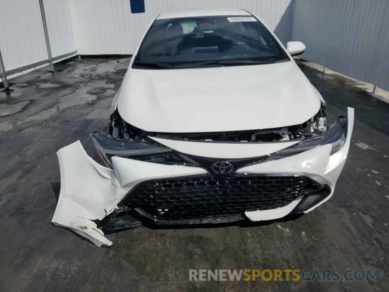 5 fotografías del automóvil dañado JTND4MBE6P3197542 TOYOTA COROLLA 2023
