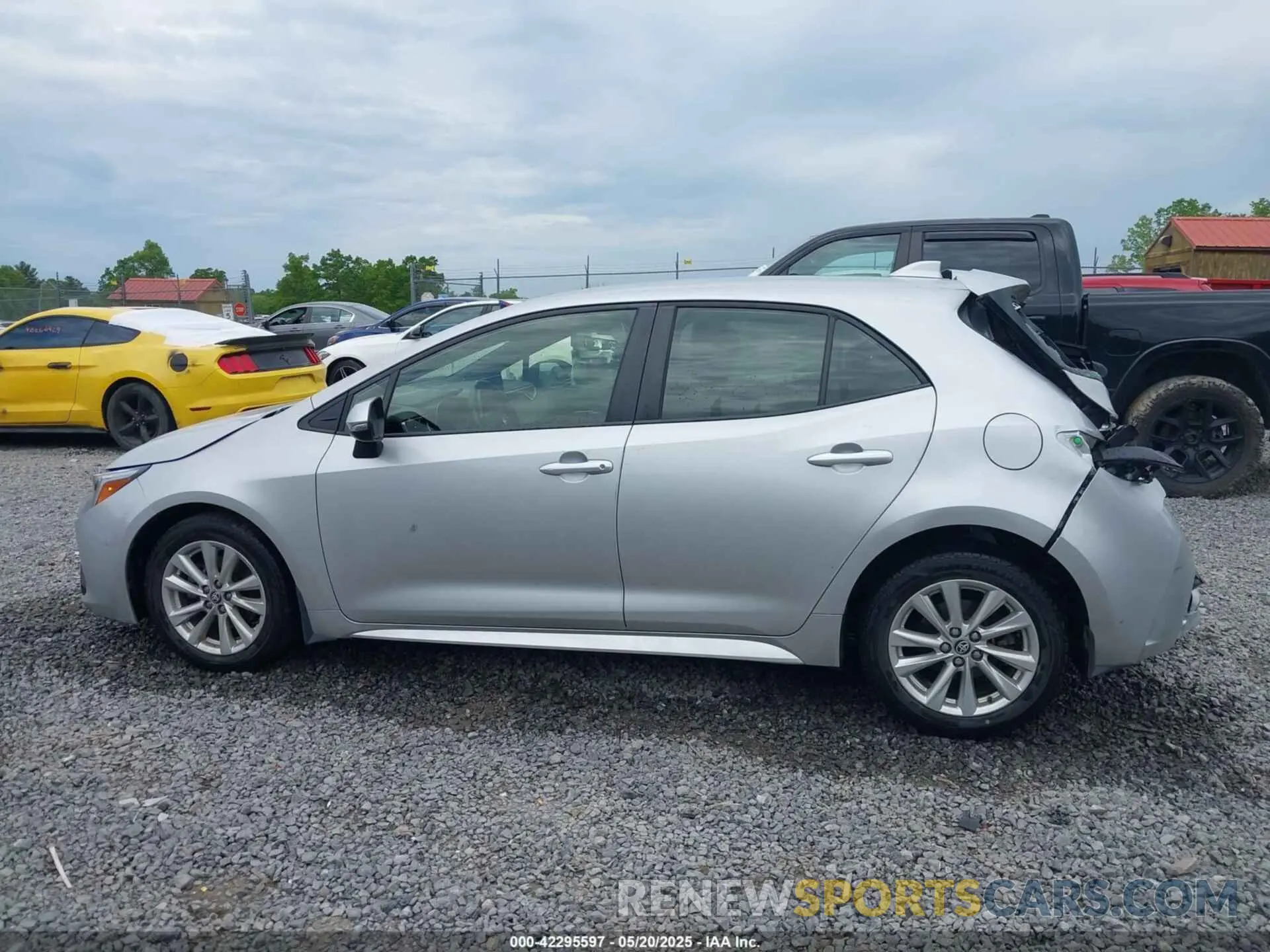 14 fotografías del automóvil dañado JTND4MBE6P3201993 TOYOTA COROLLA 2023