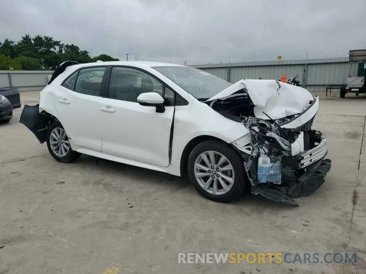 4 fotografías del automóvil dañado JTND4MBE9P3207772 TOYOTA COROLLA 2023