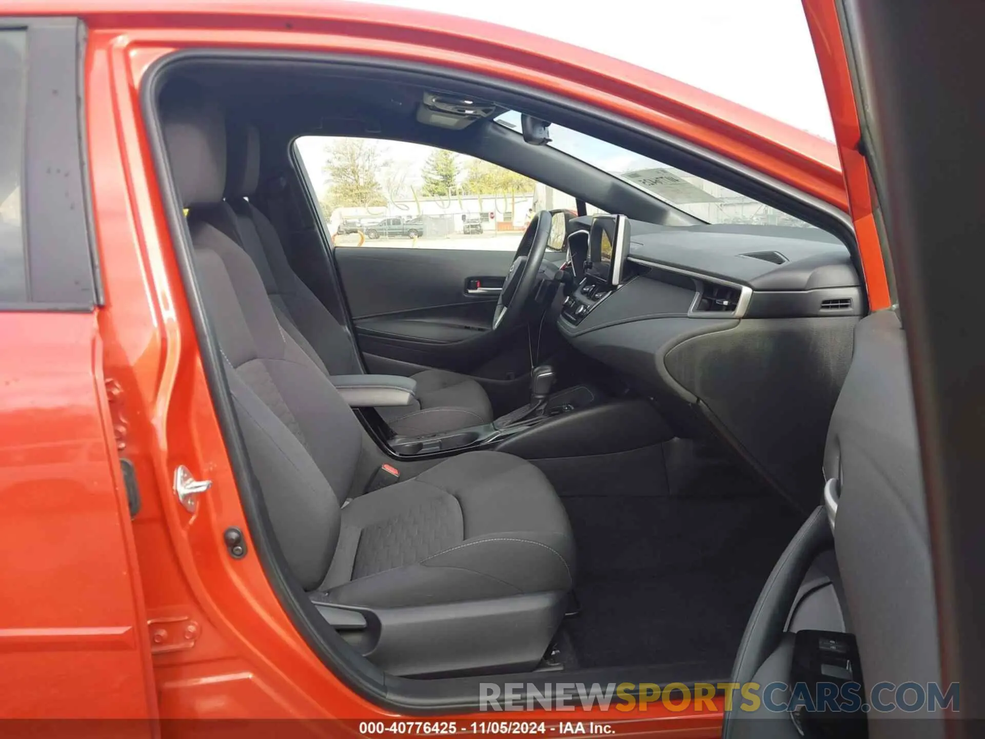 5 fotografías del automóvil dañado JTND4MBEXP3195793 TOYOTA COROLLA 2023