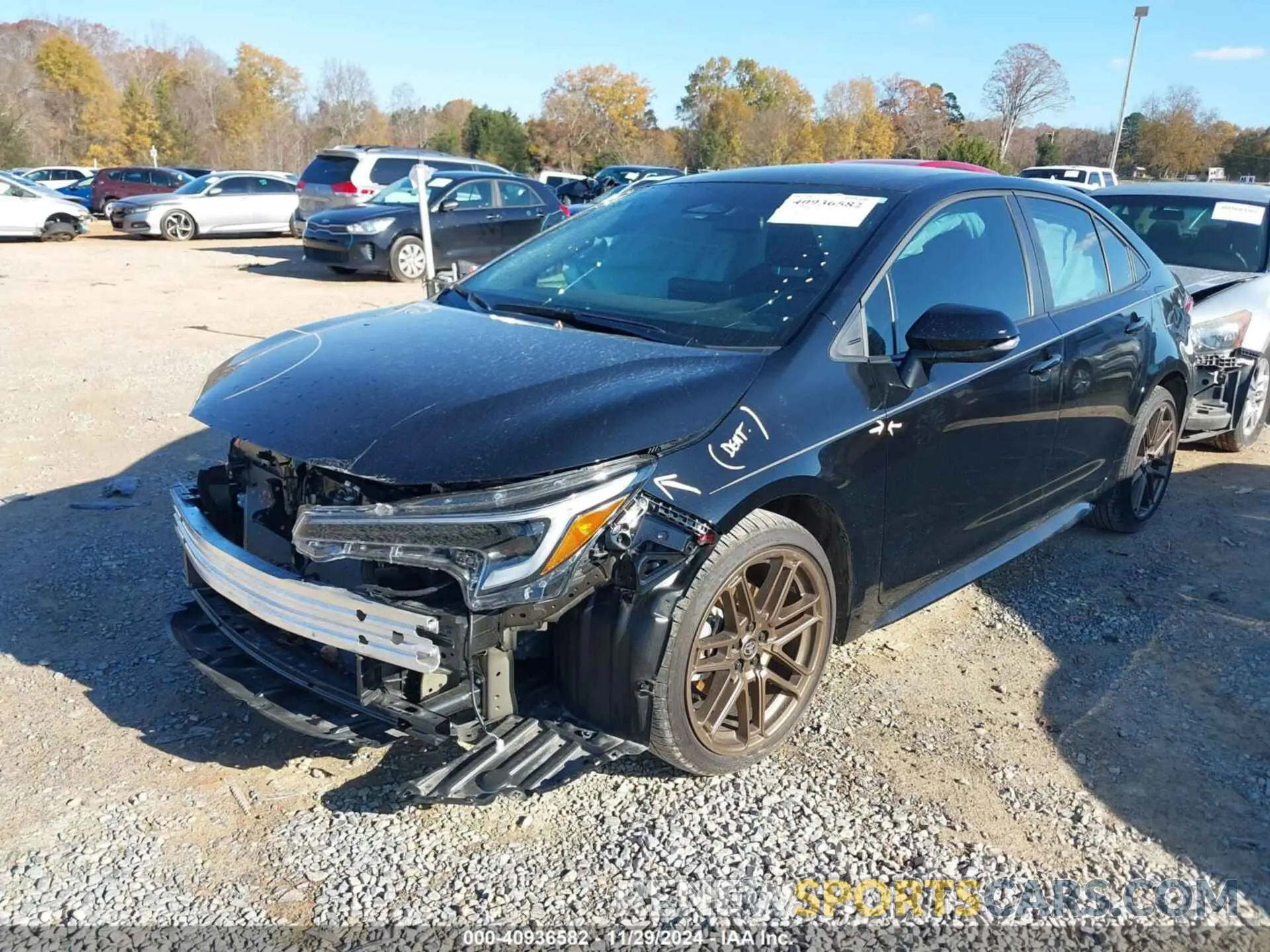 2 fotografías del automóvil dañado 5YFB4MCE0RP191627 TOYOTA COROLLA 2024